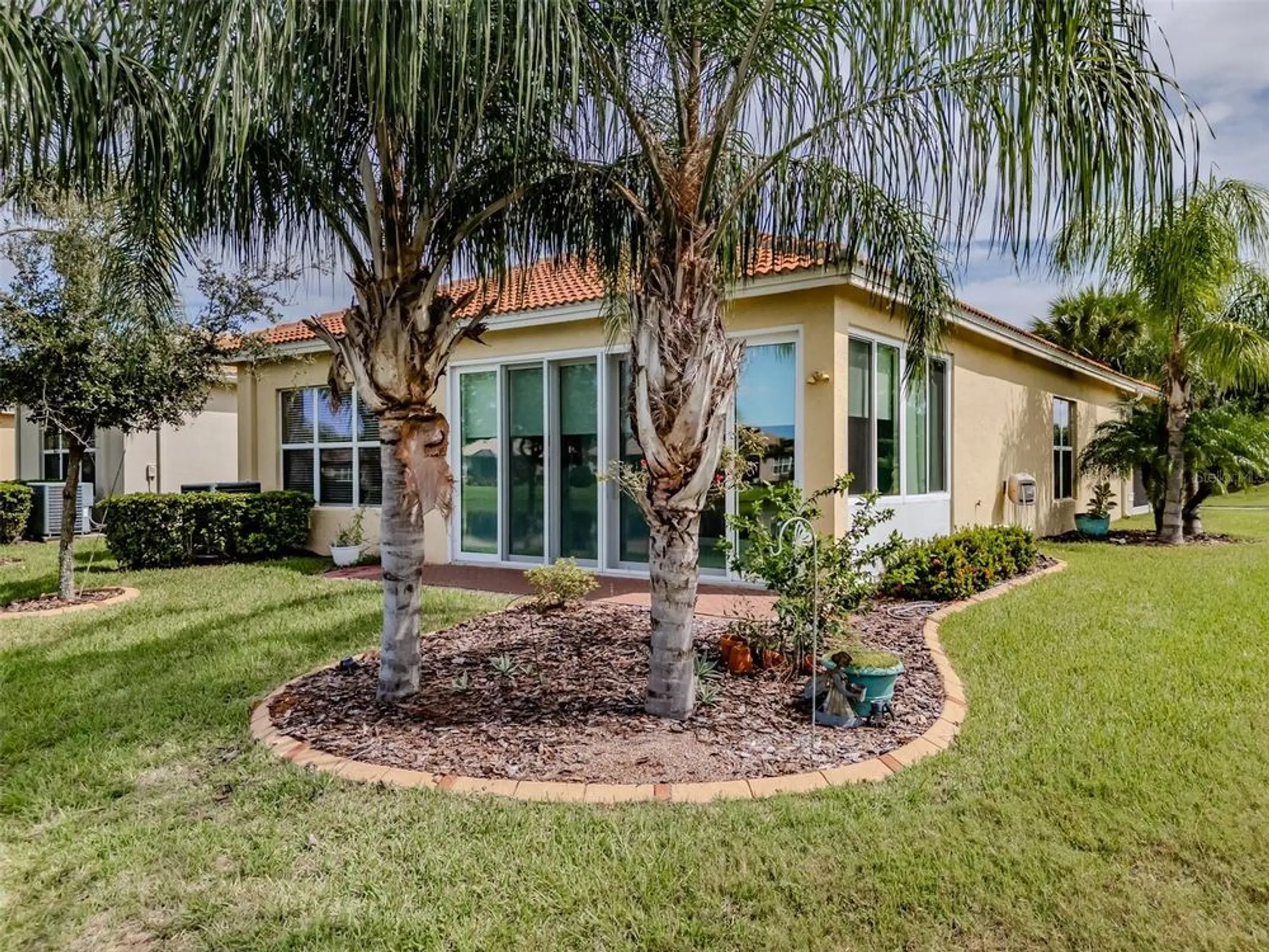 Property Slideshow image 29 of 100 | 4817 sandy glen way, Wimauma, FL, 33598