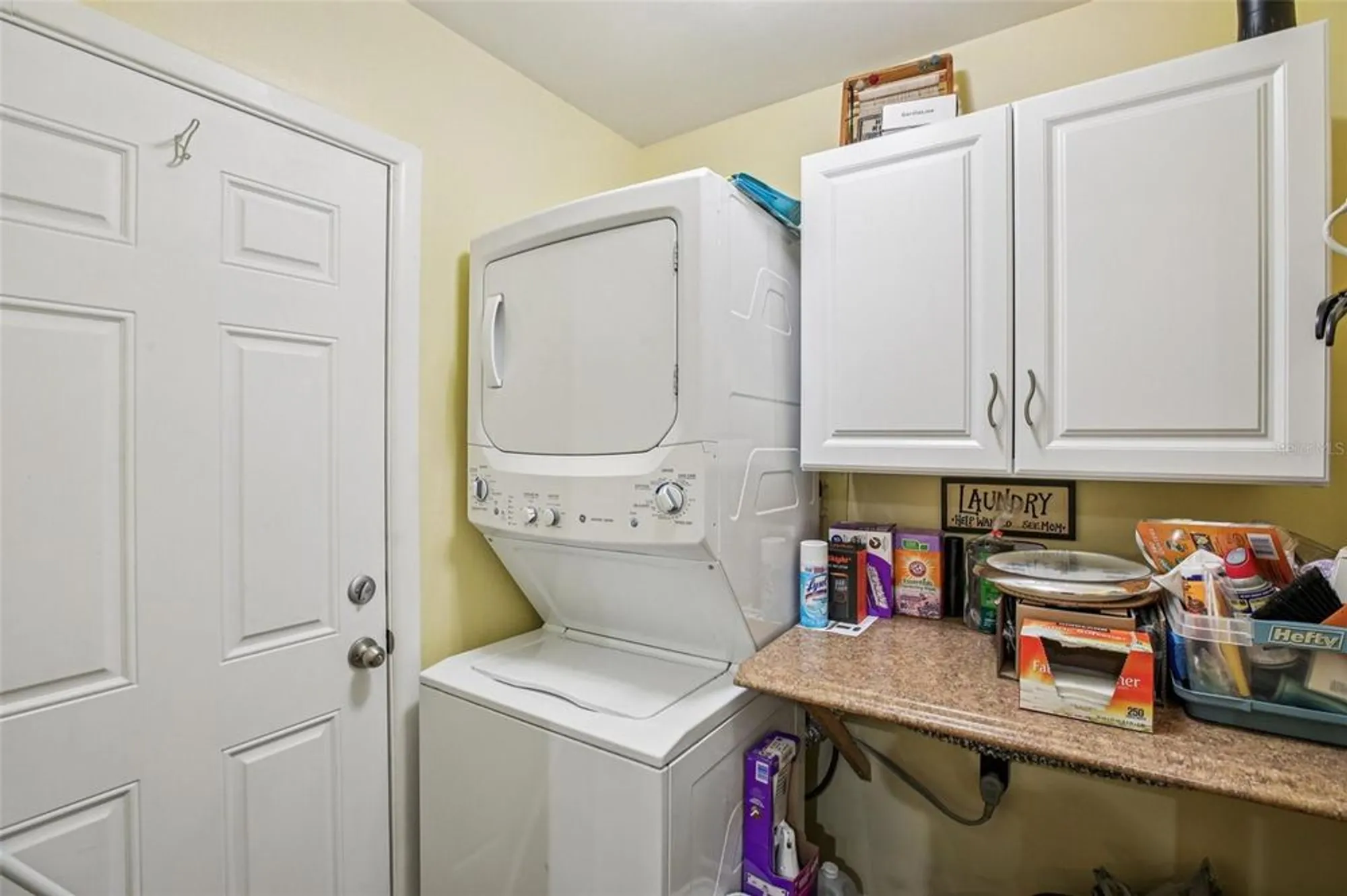 Property Slideshow image 29 of 54 | 1409 n pebble beach blvd, Sun City Center, FL, 33573