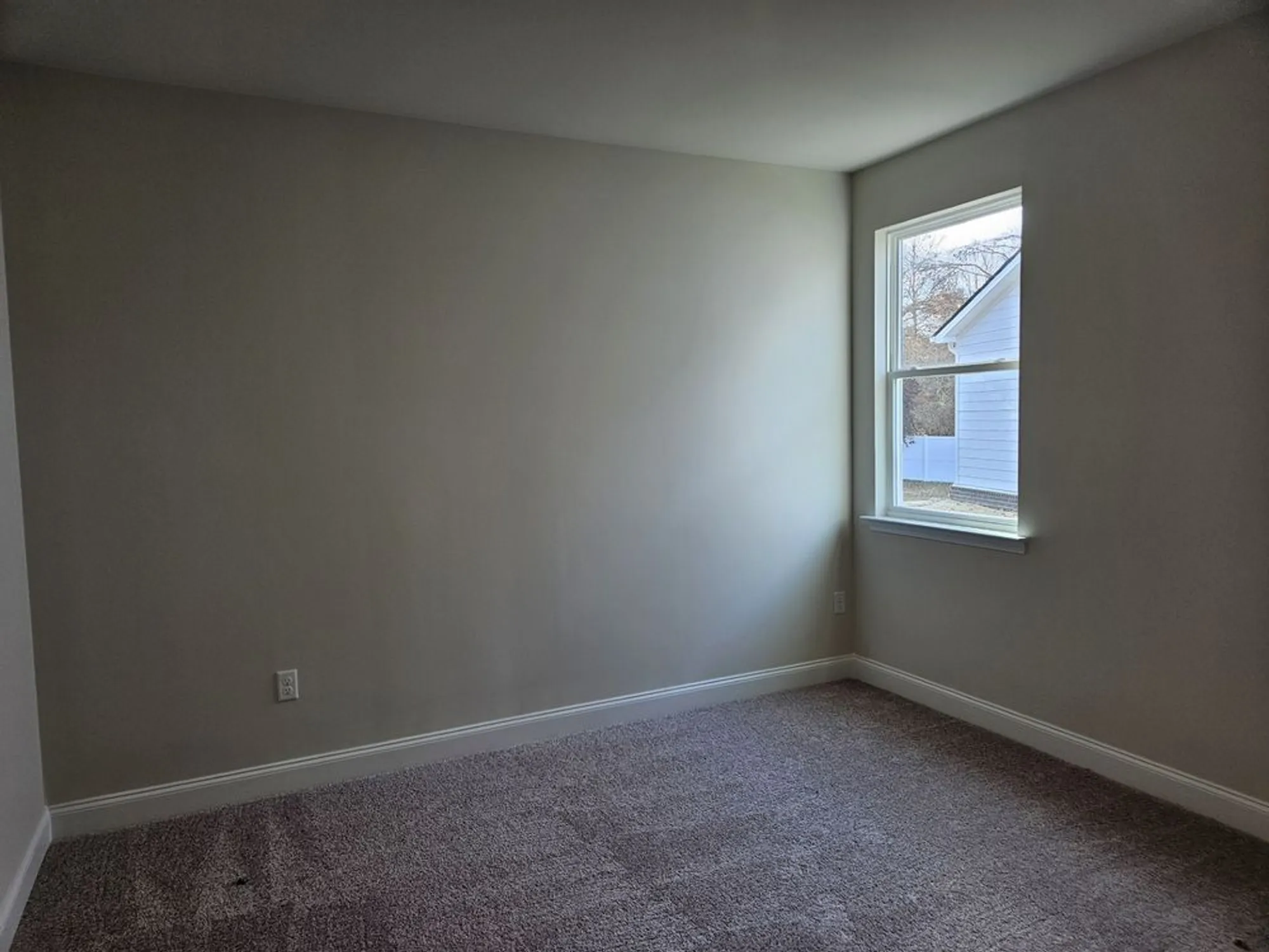 Property Slideshow image 9 of 38 | 336 stonehaus cir, Antioch, TN, 37013