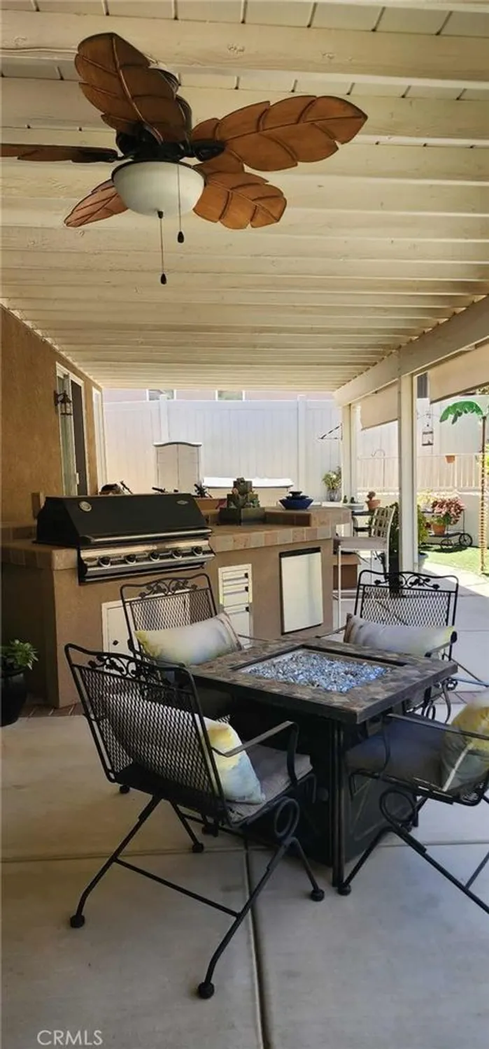 Property Slideshow image 38 of 74 | 2036 melbourne cir, Banning, CA, 92220