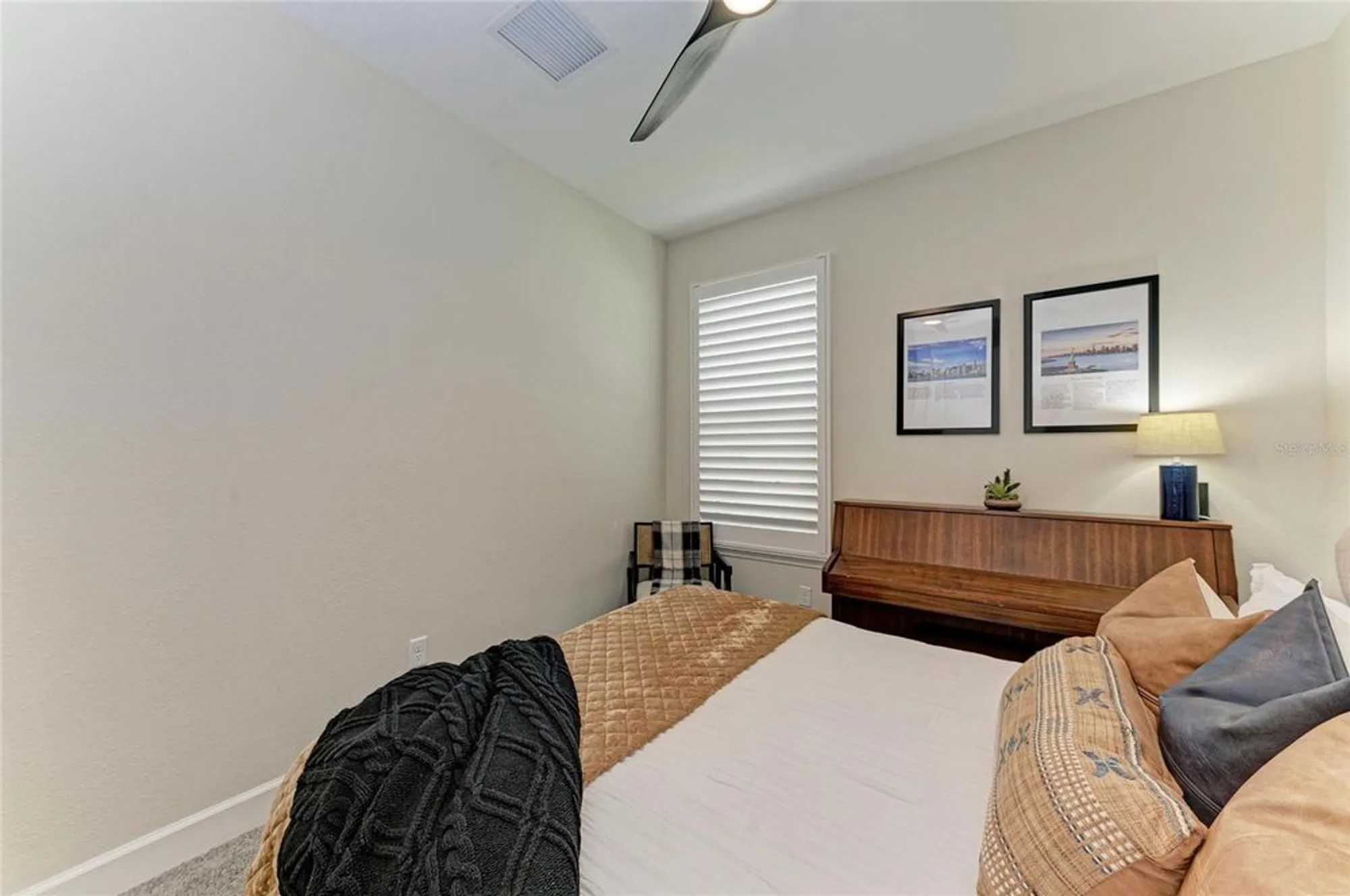 Property Slideshow image 31 of 53 | 16225 paynes mill dr, Bradenton, FL, 34211