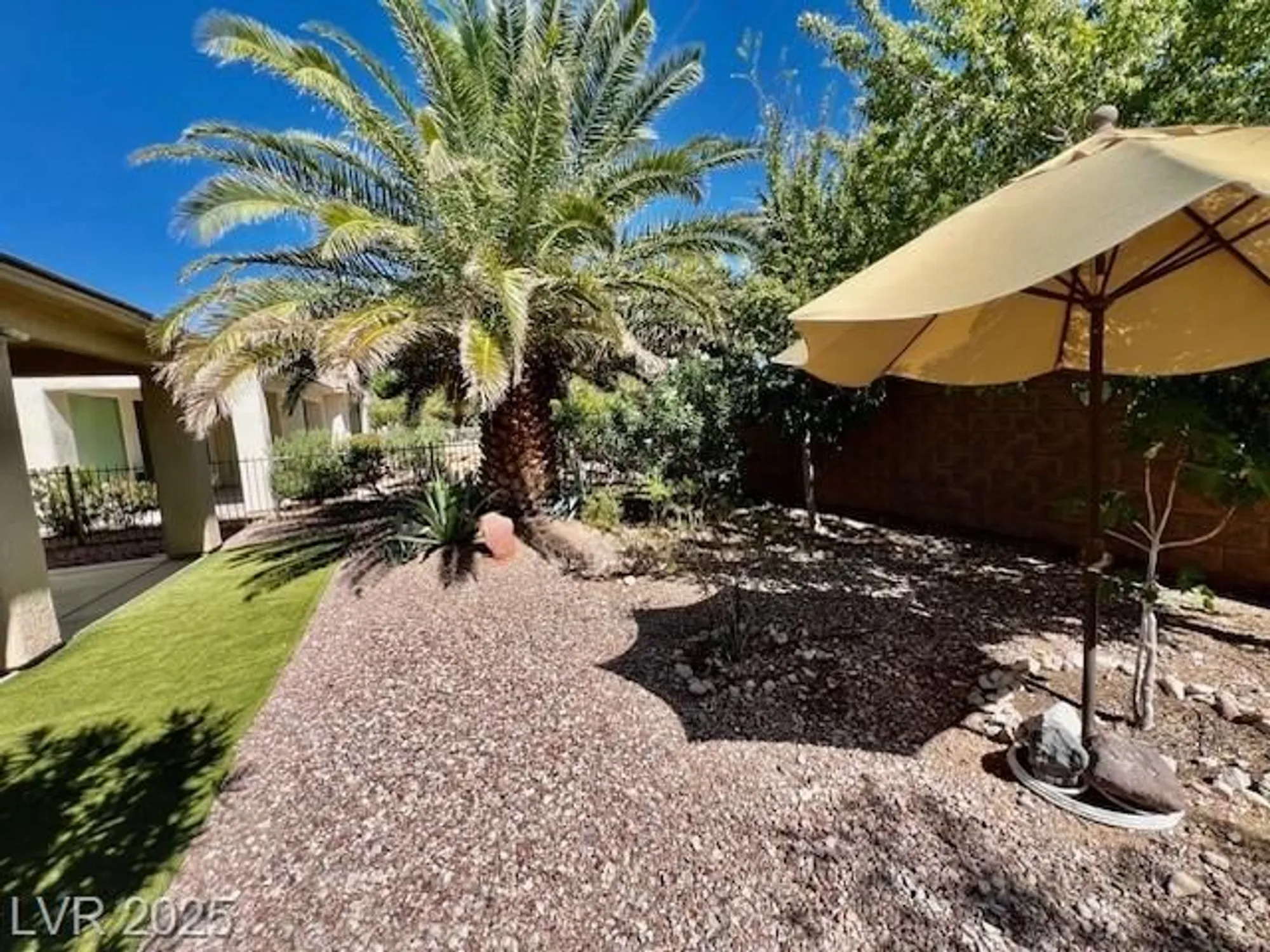 Property Slideshow image 12 of 40 | 4438 regalo bello st, Las Vegas, NV, 89135