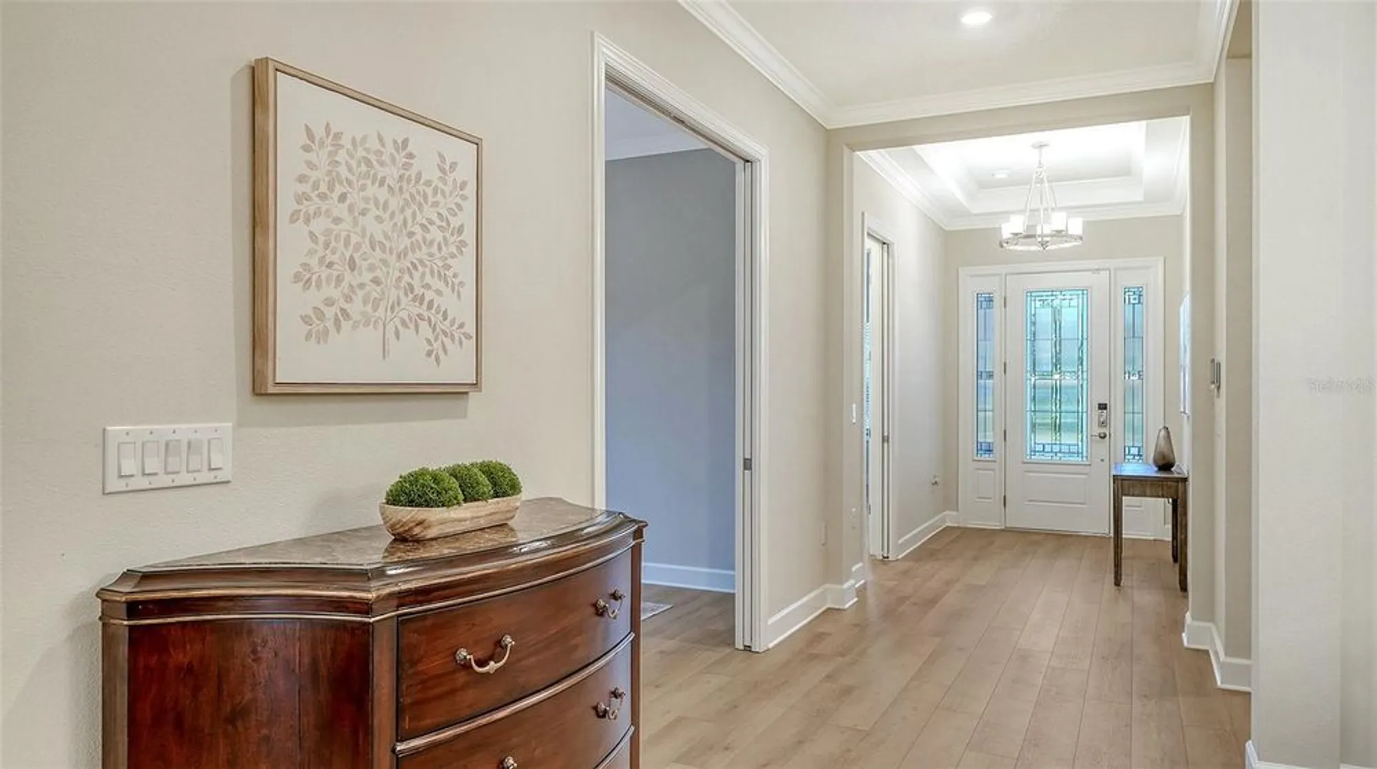 Property Slideshow image 7 of 90 | 16423 isola pl, Lakewood Ranch, FL, 34211