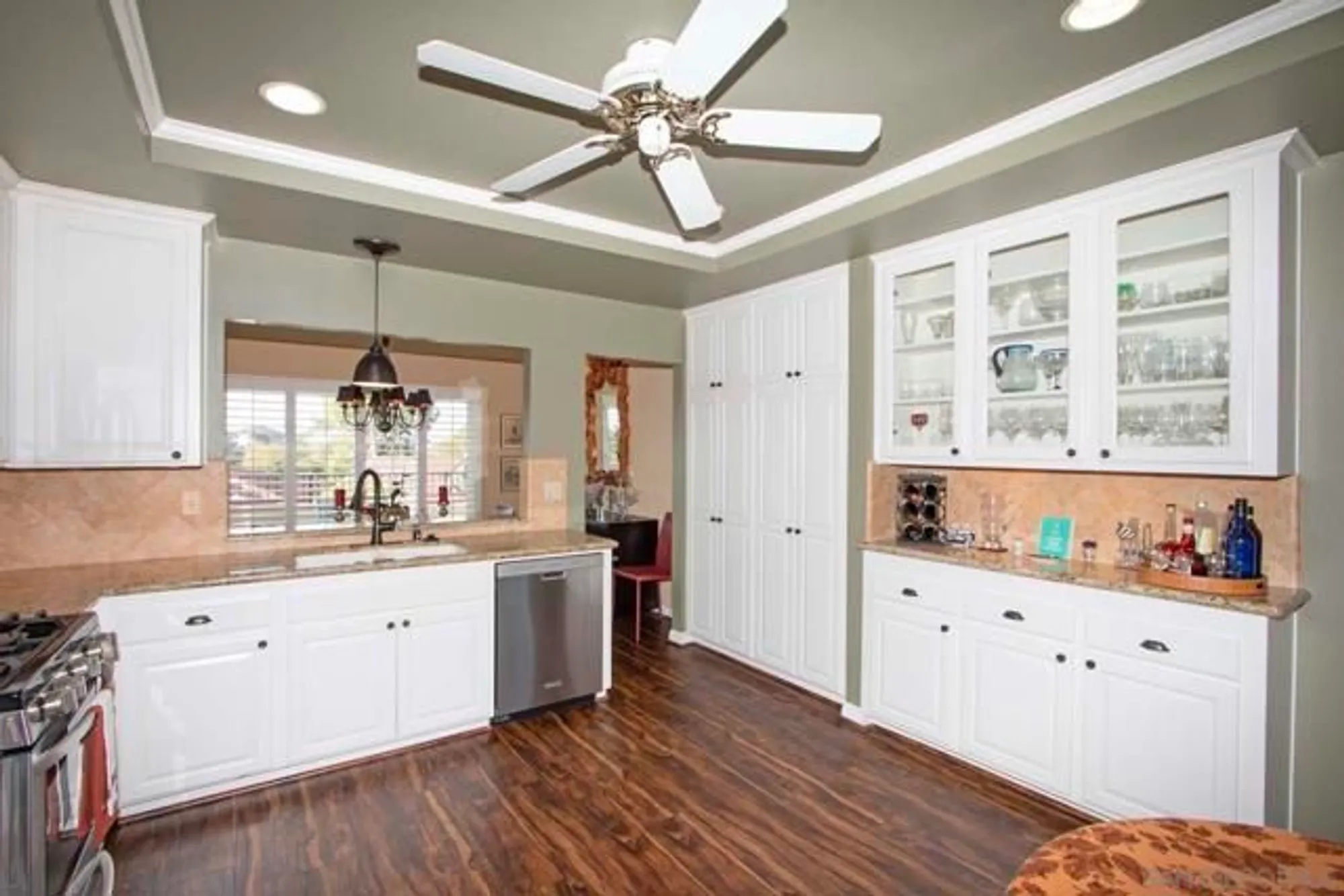 Property Slideshow image 7 of 39 | 17638 caminito hercuba, San Diego, CA, 92128