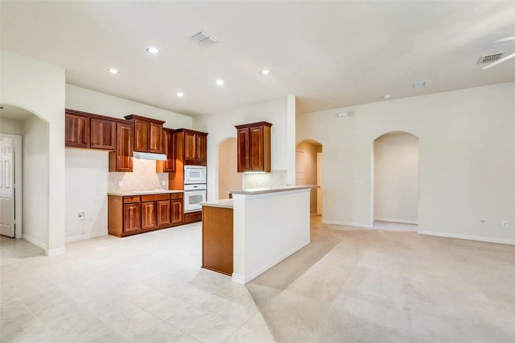 Property Slideshow image 9 of 29 | 415 black diamond ct, Fairview, TX, 75069