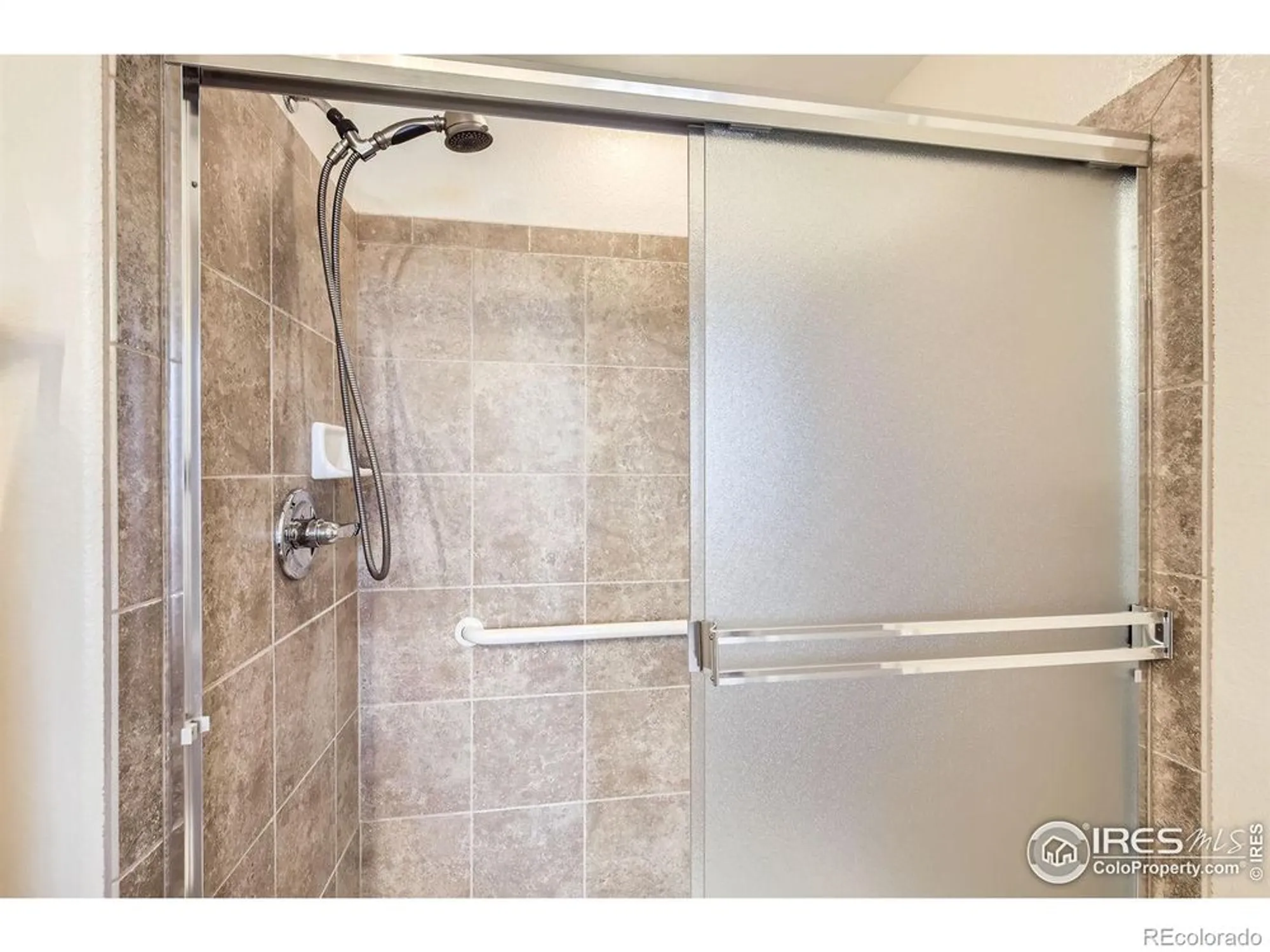 Property Slideshow image 14 of 30 | 2481 santa fe dr a, Longmont, CO, 80504
