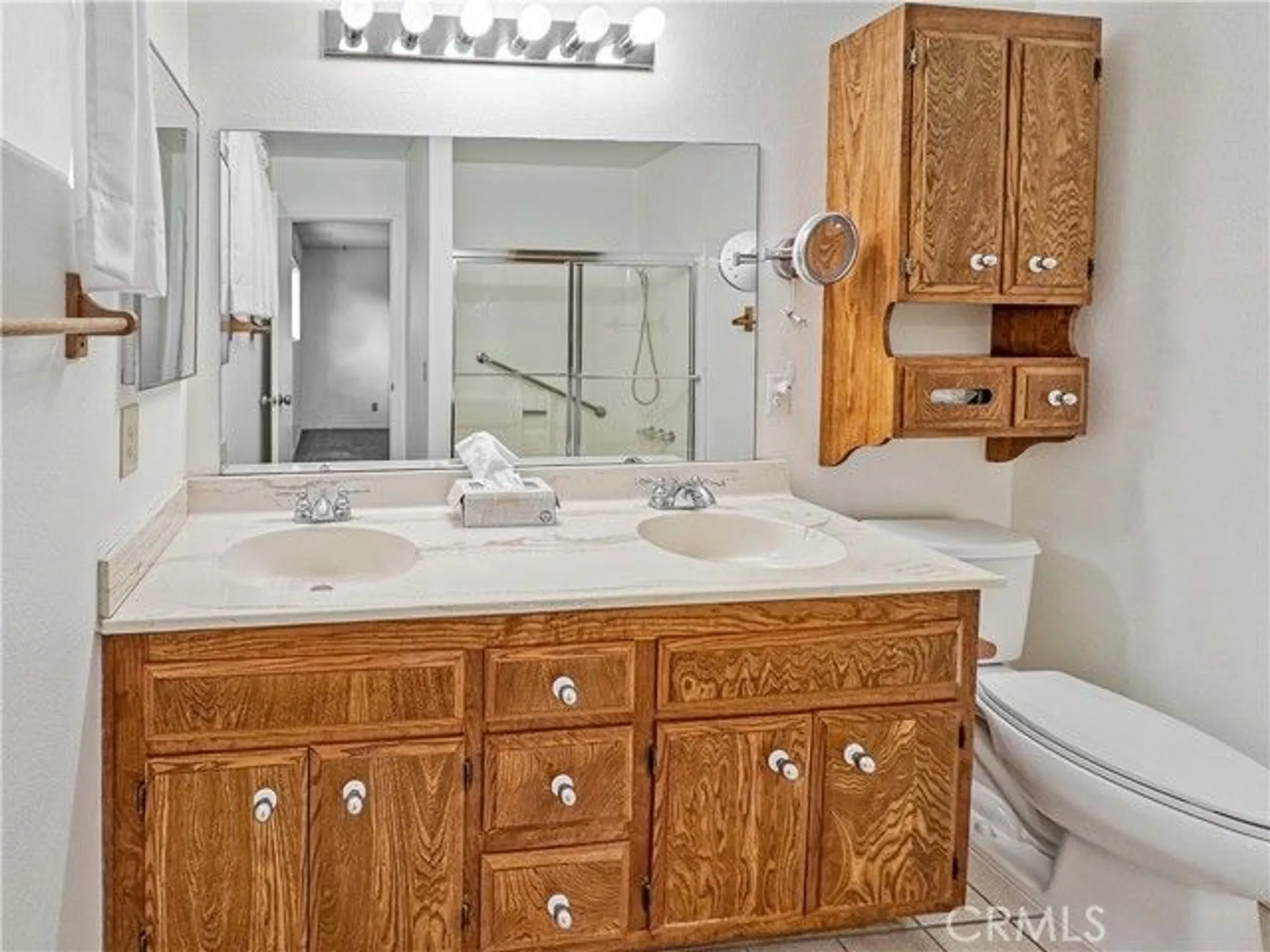 Property Slideshow image 11 of 22 | 2216 el toro cir, Hemet, CA, 92545