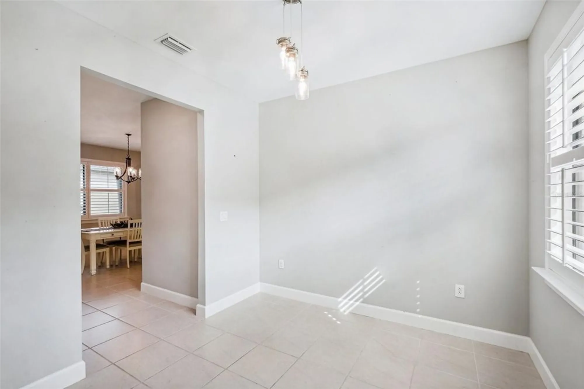Property Slideshow image 27 of 53 | 2572 daisy dr, North Port, FL, 34289