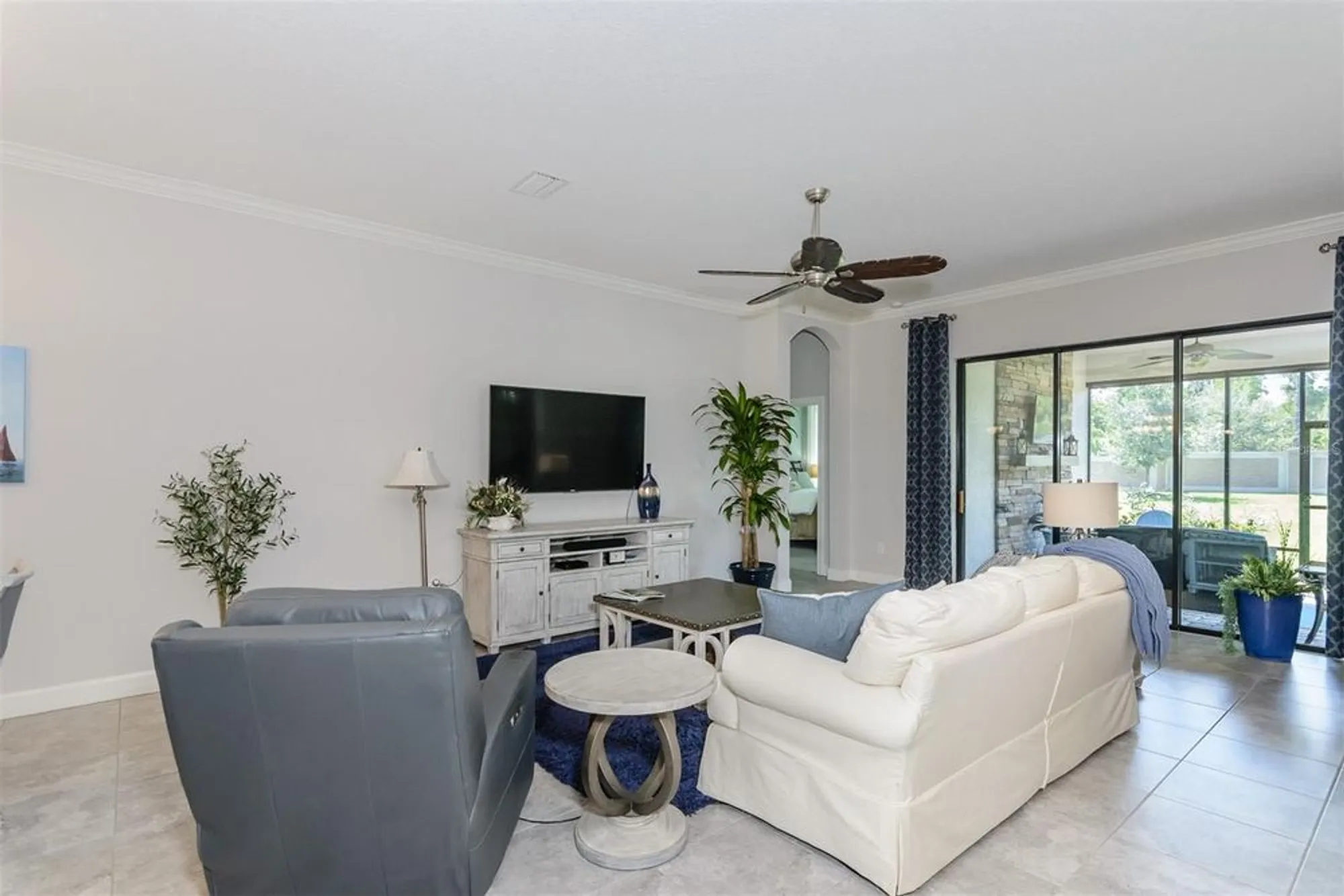 Property Slideshow image 8 of 72 | 11740 bitola dr, Odessa, FL, 33556