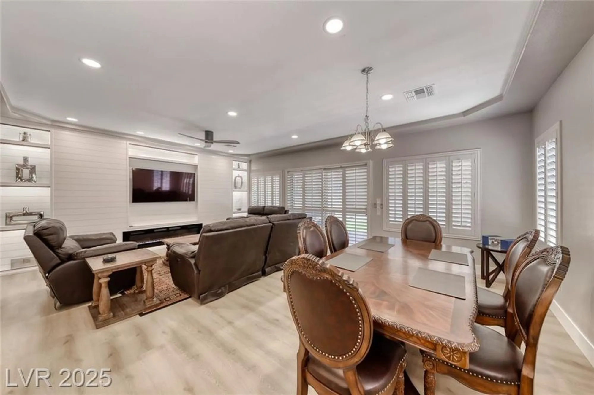 Property Slideshow image 12 of 50 | 3001 walnut park ct, Henderson, NV, 89052