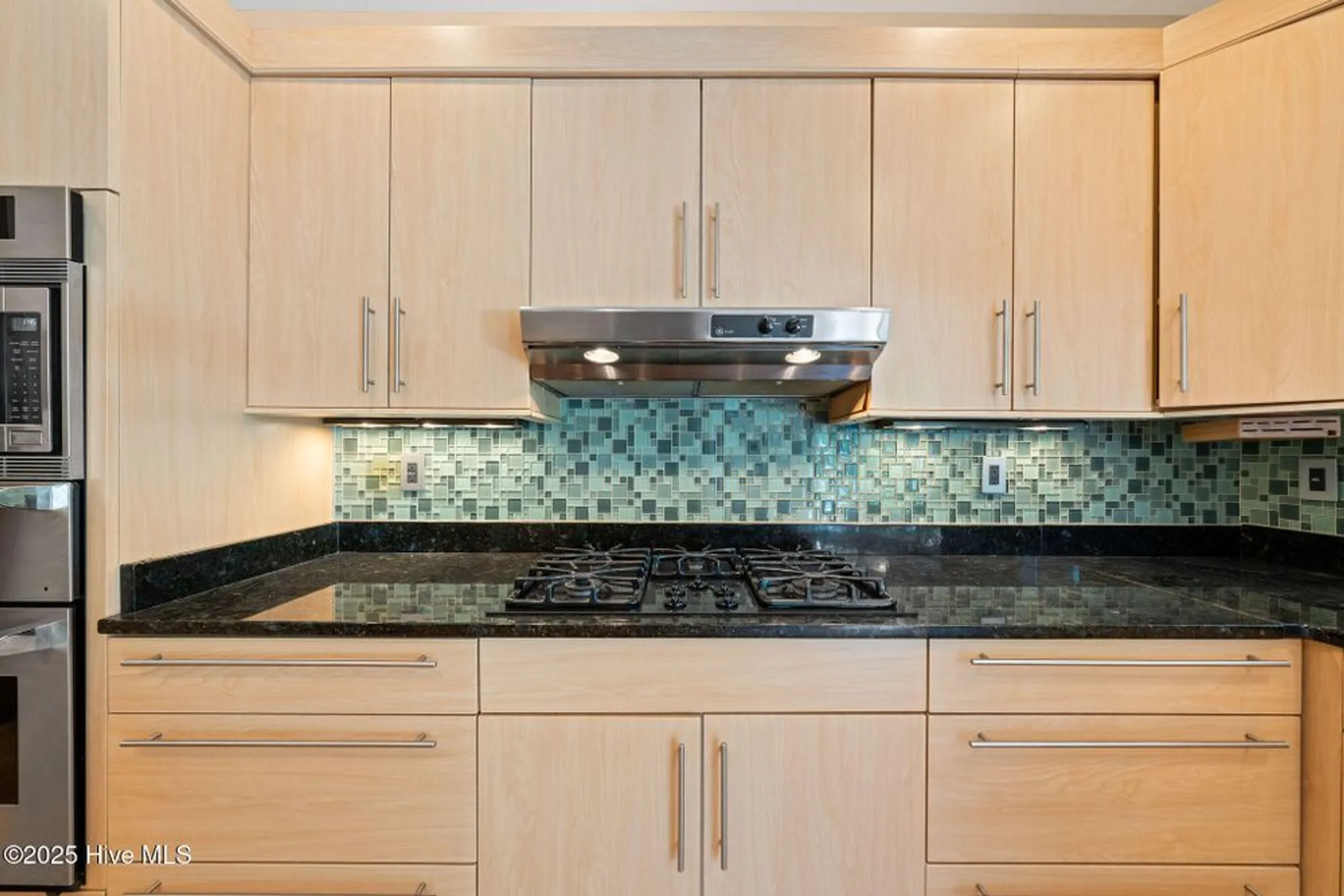 Property Slideshow image 20 of 76 | 2945 moorings way, Southport, NC, 28461