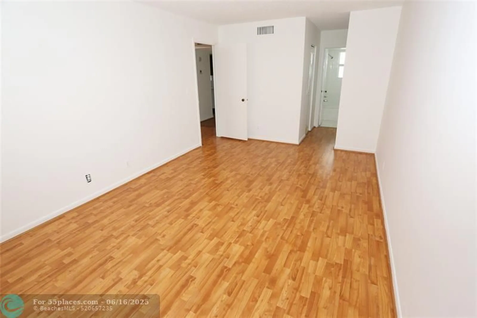 Property Slideshow image 20 of 30 | 6700 royal palm blvd apt 309, Margate, FL, 33063
