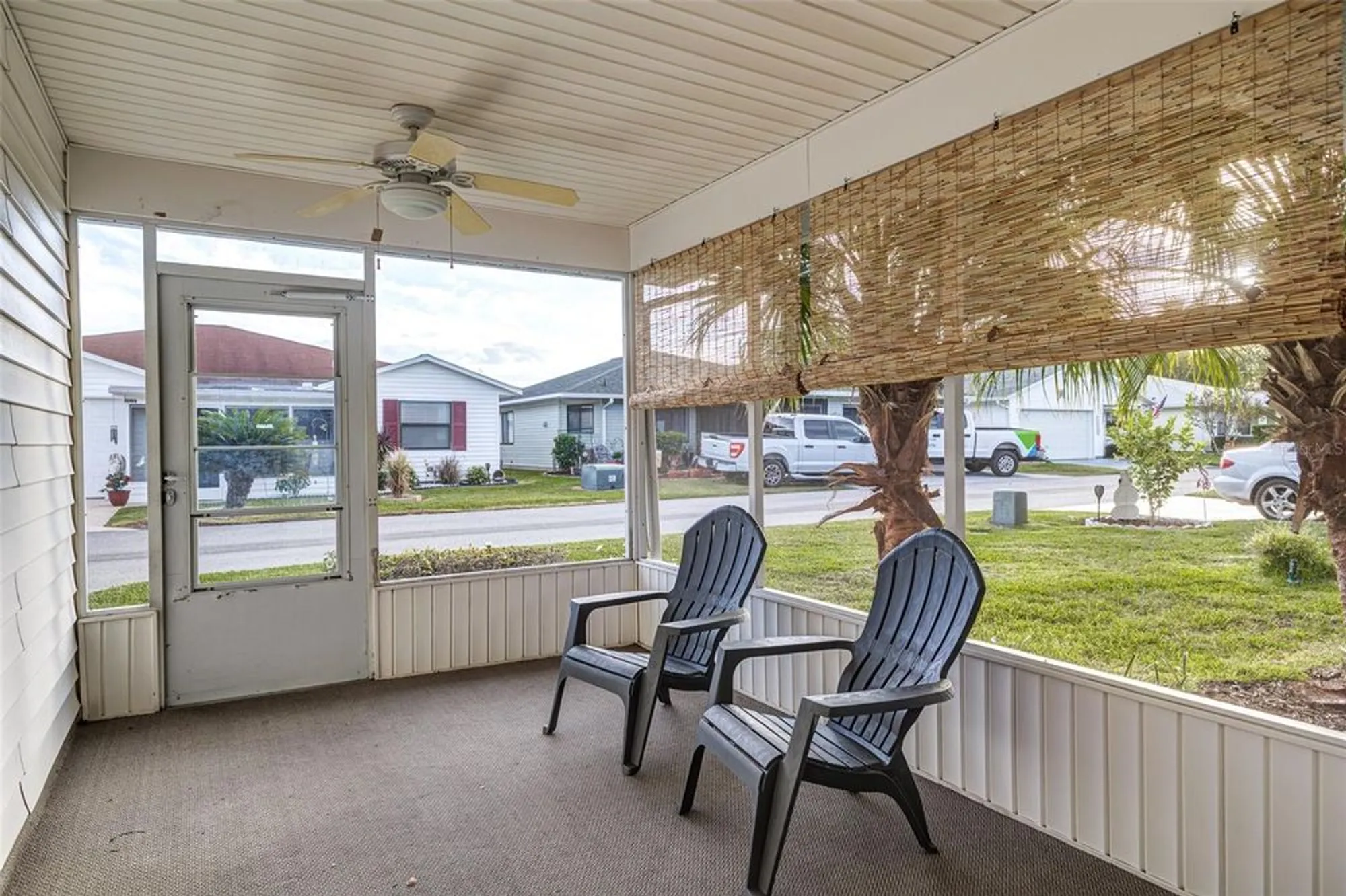 Property Slideshow image 5 of 39 | 4850 squire hollow dr, Lakeland, FL, 33811