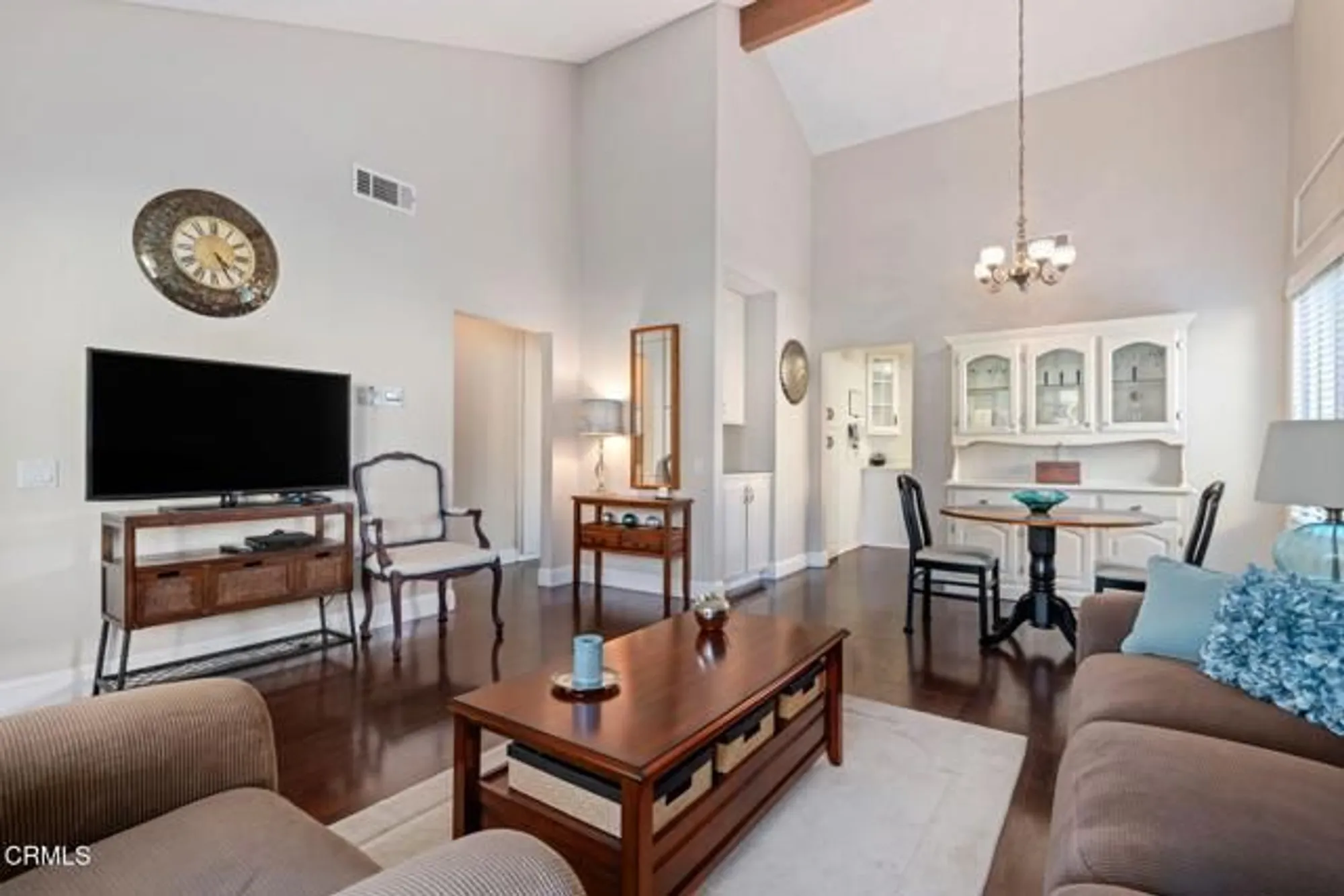 Property Slideshow image 8 of 31 | 17207 village 17, Camarillo, CA, 93012