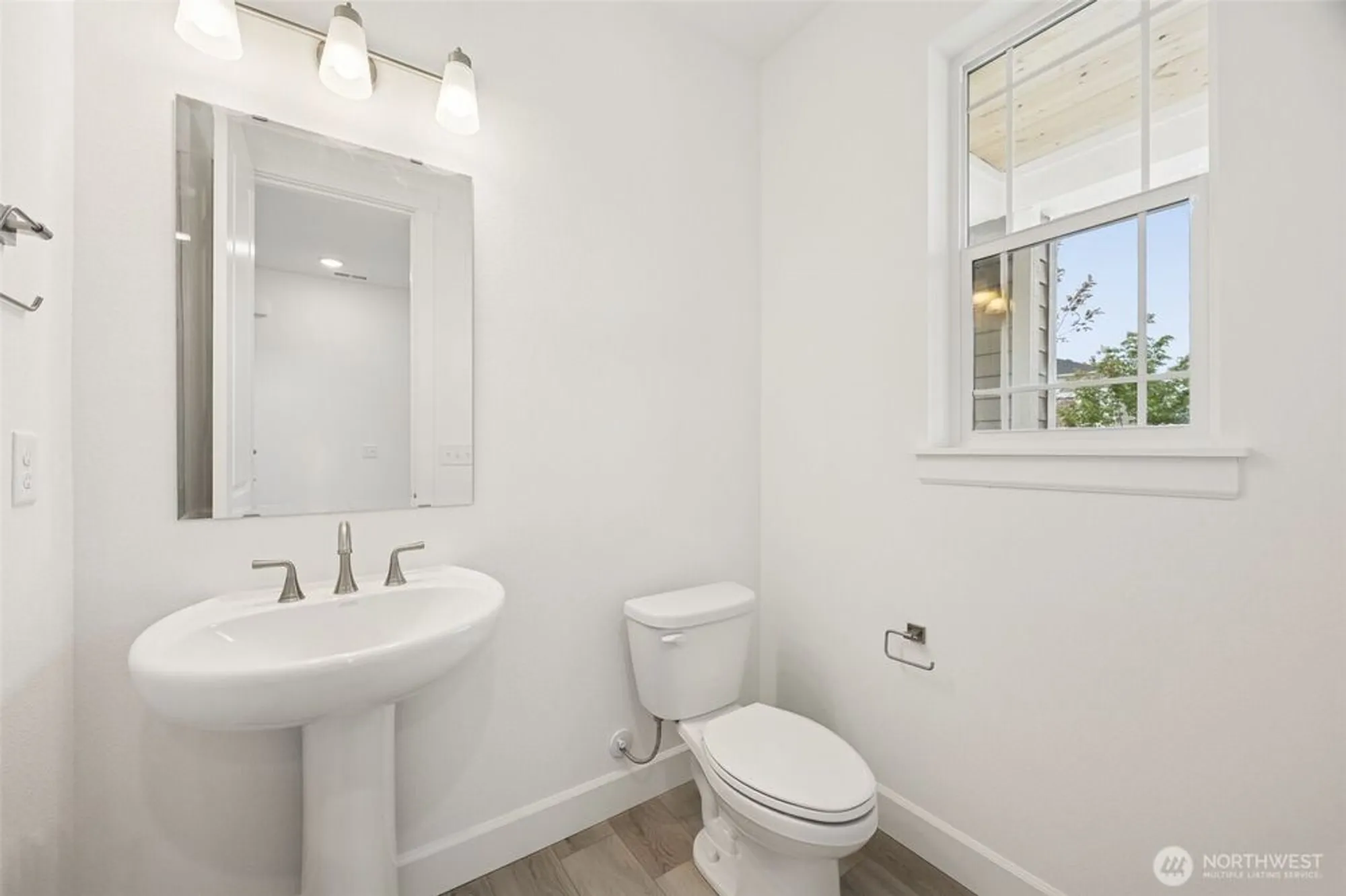 Property Slideshow image 3 of 22 | 11 mccartney peak # 78, Port Ludlow, WA, 98365