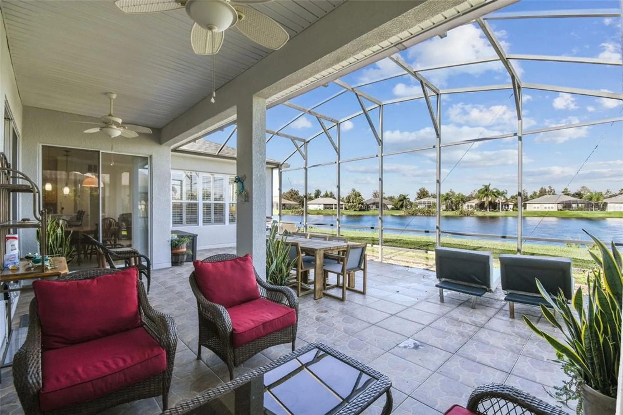 Property Slideshow image 5 of 49 | 722 shorehaven dr, Kissimmee, FL, 34759