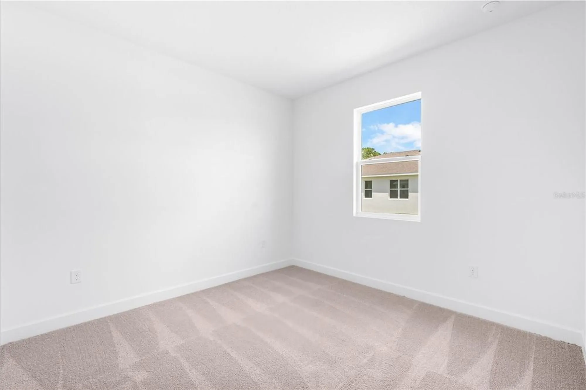 Property Slideshow image 24 of 31 | 9109 players dr, Weeki Wachee, FL, 34613