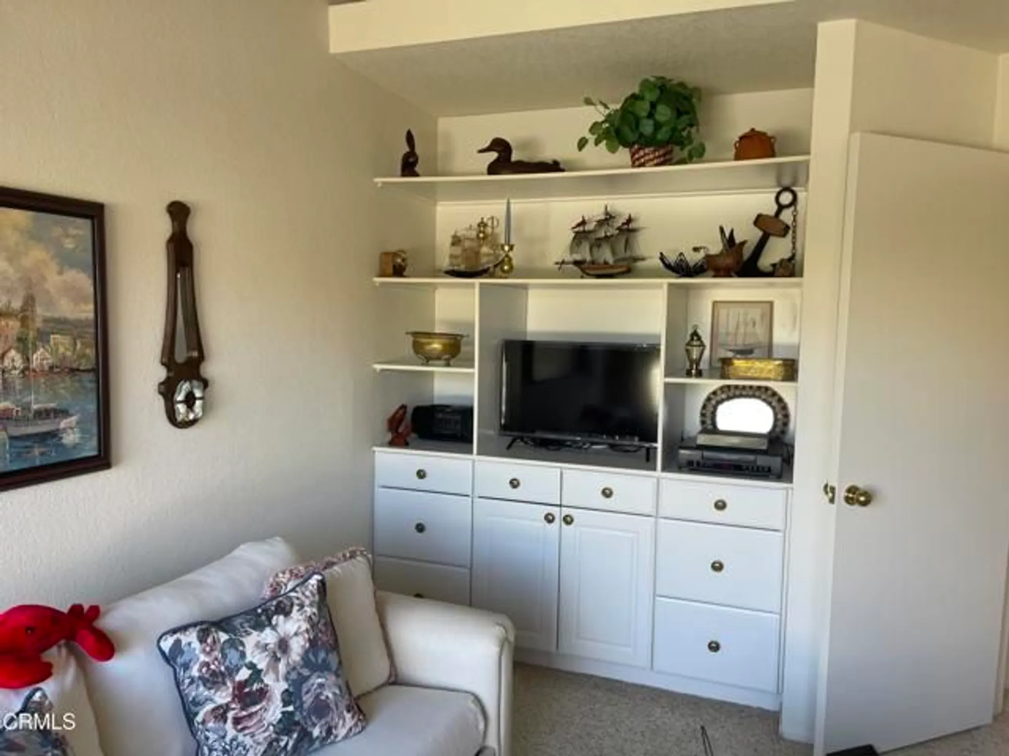 Property Slideshow image 33 of 75 | 2240 cannes sq, Oxnard, CA, 93035