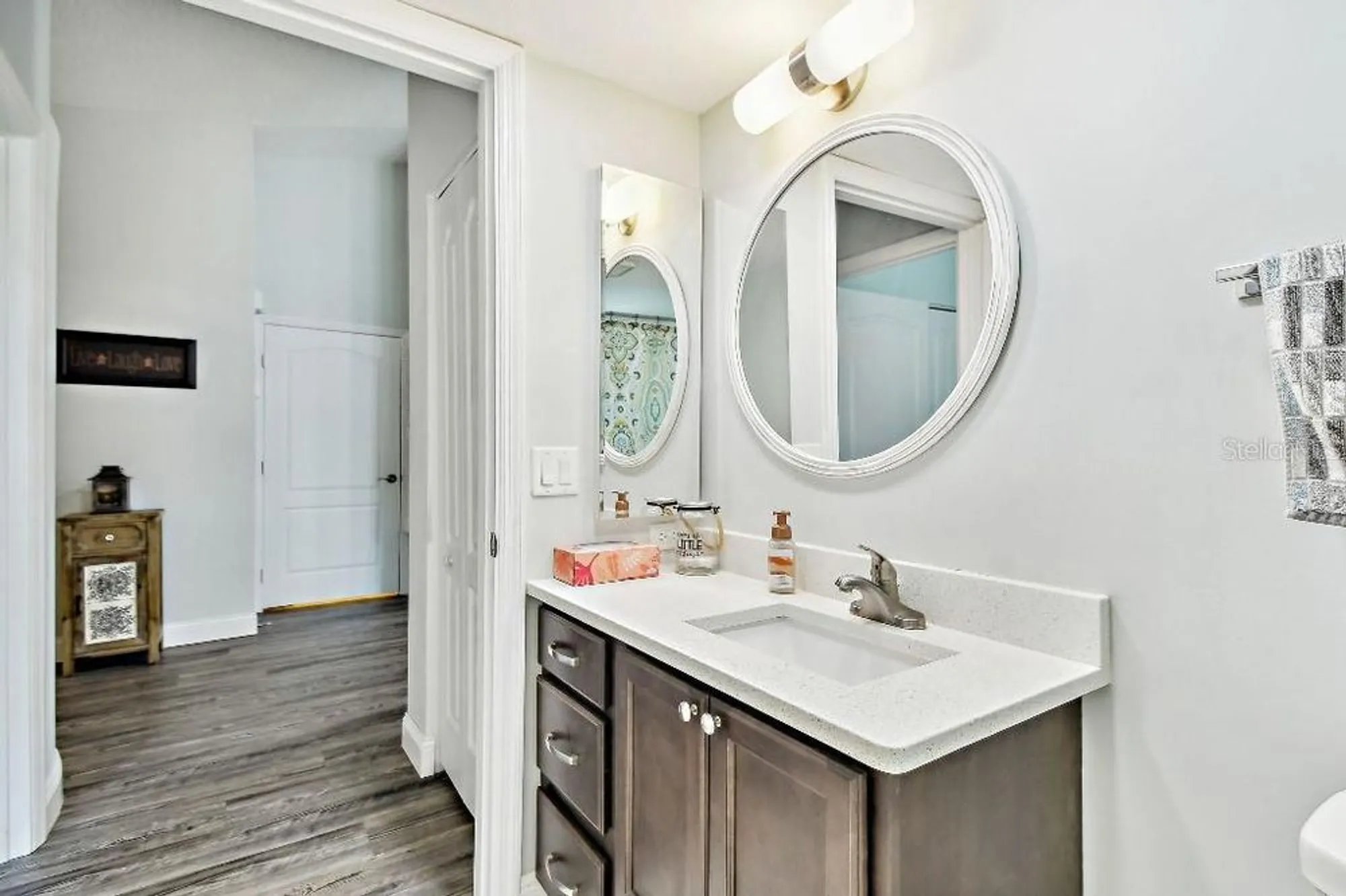 Property Slideshow image 7 of 23 | 2291 americus blvd 41, Clearwater, FL, 33763