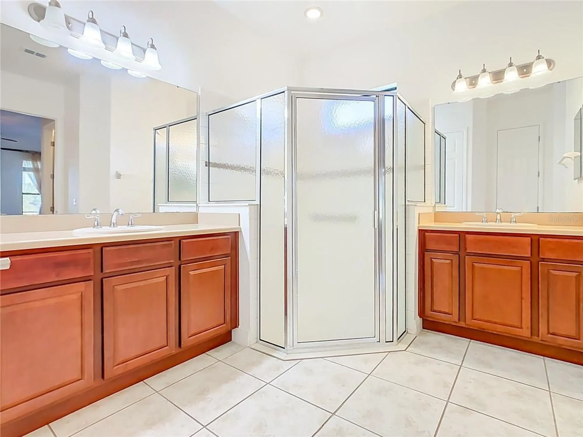Property Slideshow image 44 of 61 | 650 carmel ln, Kissimmee, FL, 34759