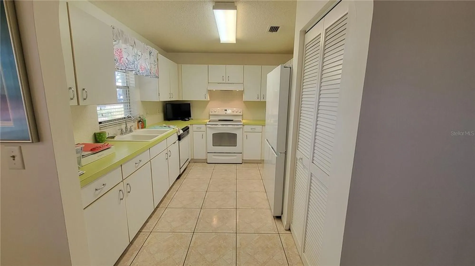 Property Slideshow image 12 of 32 | 9331 sw 84th ter d, Ocala, FL, 34481