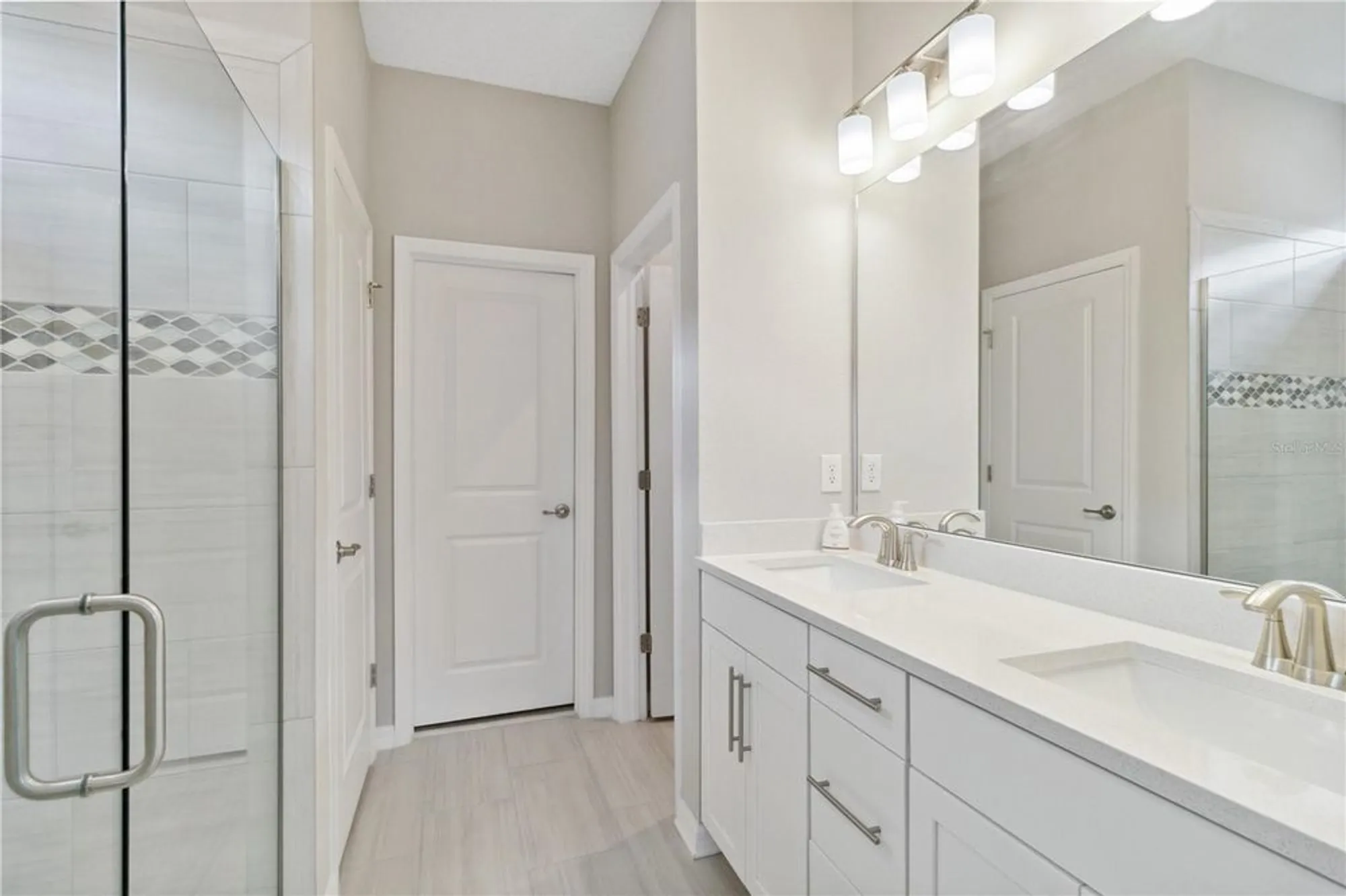 Property Slideshow image 23 of 55 | 412 daylily blvd, Nokomis, FL, 34275