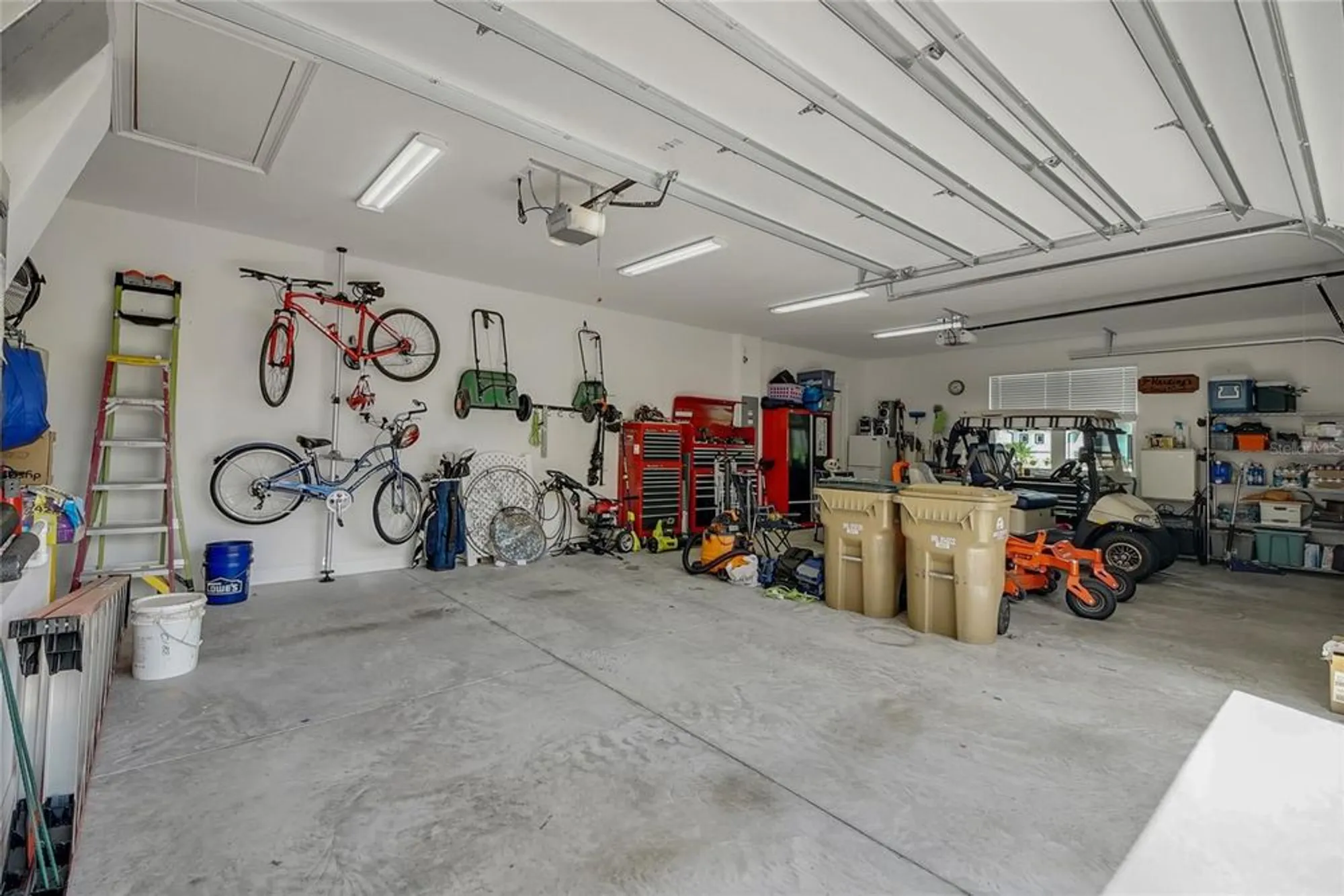 Property Slideshow image 58 of 88 | 6008 apex way, Lady Lake, FL, 32159