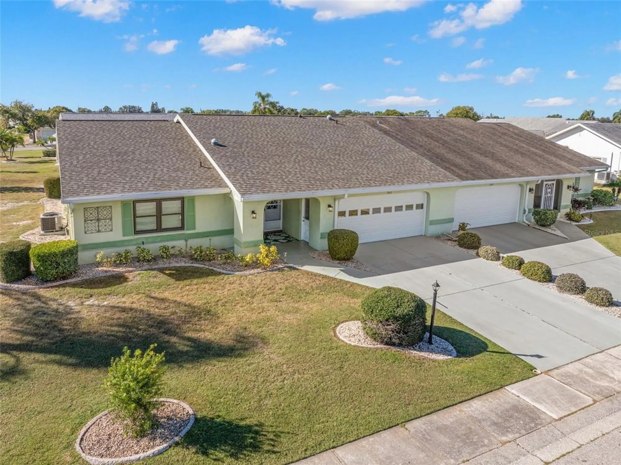Property Slideshow image 1 of 51 | 302 linger ln, Sun City Center, FL, 33573