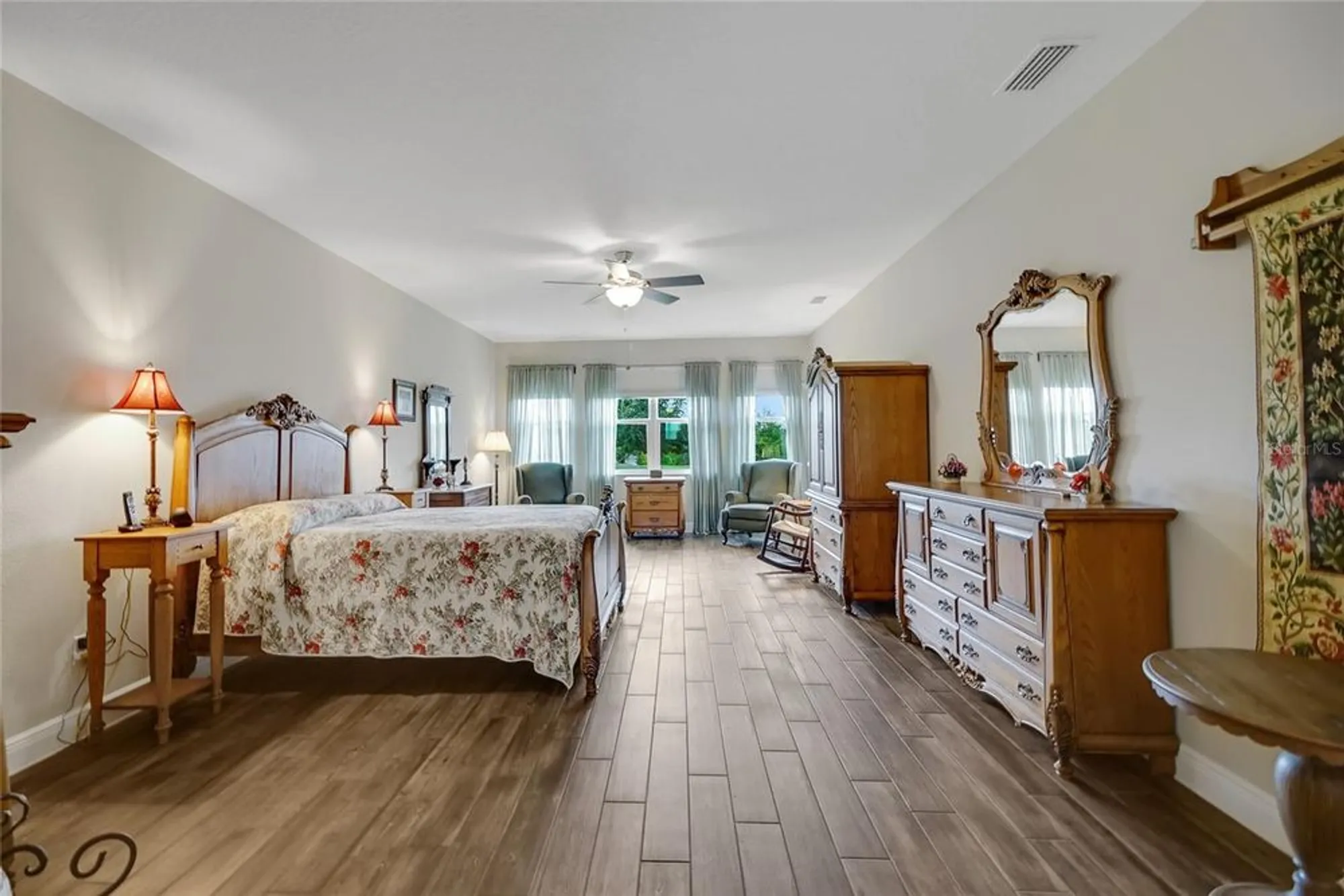 Property Slideshow image 21 of 88 | 6008 apex way, Lady Lake, FL, 32159