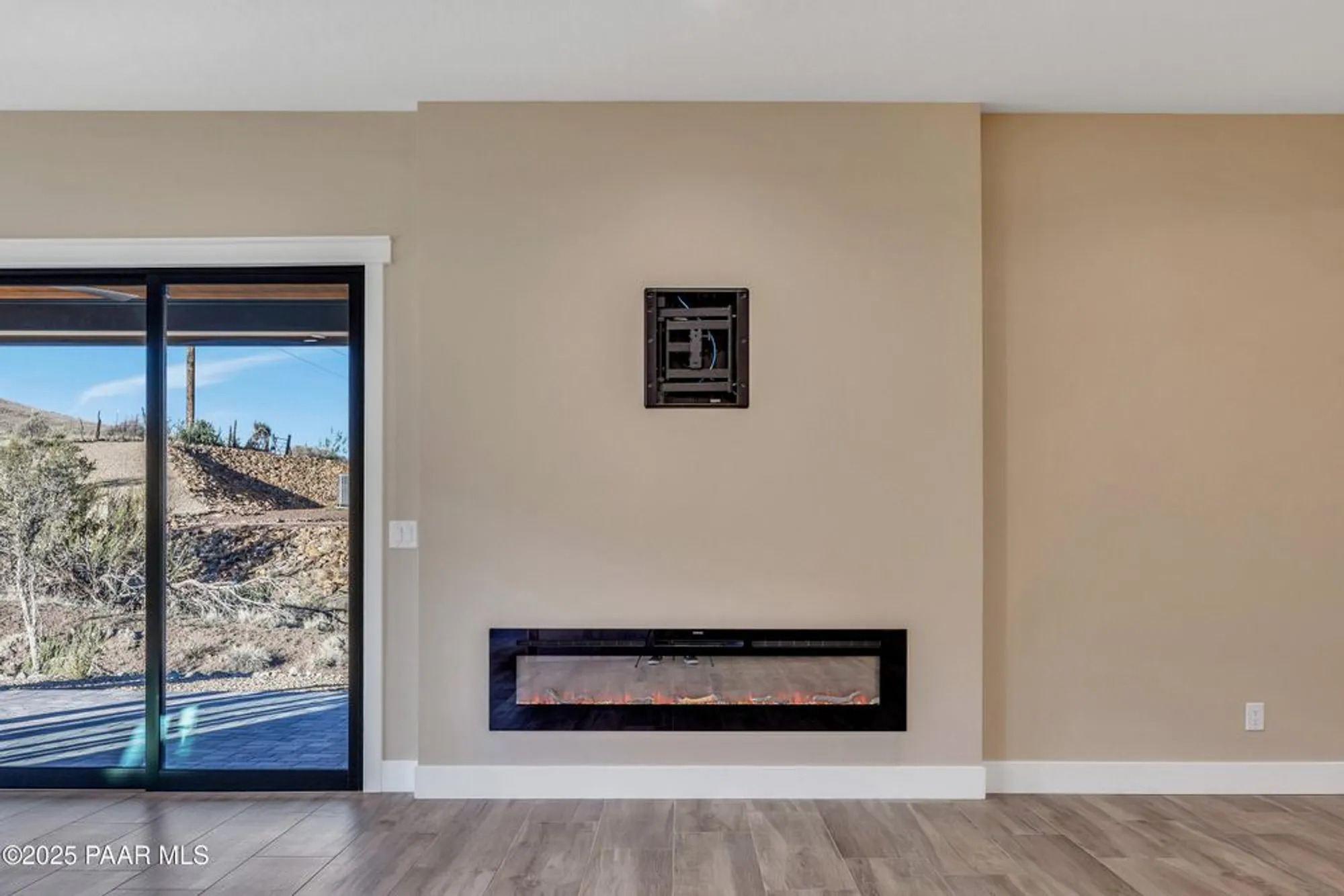 Property Slideshow image 9 of 60 | 4701 sharp shooter way, Prescott, AZ, 86301
