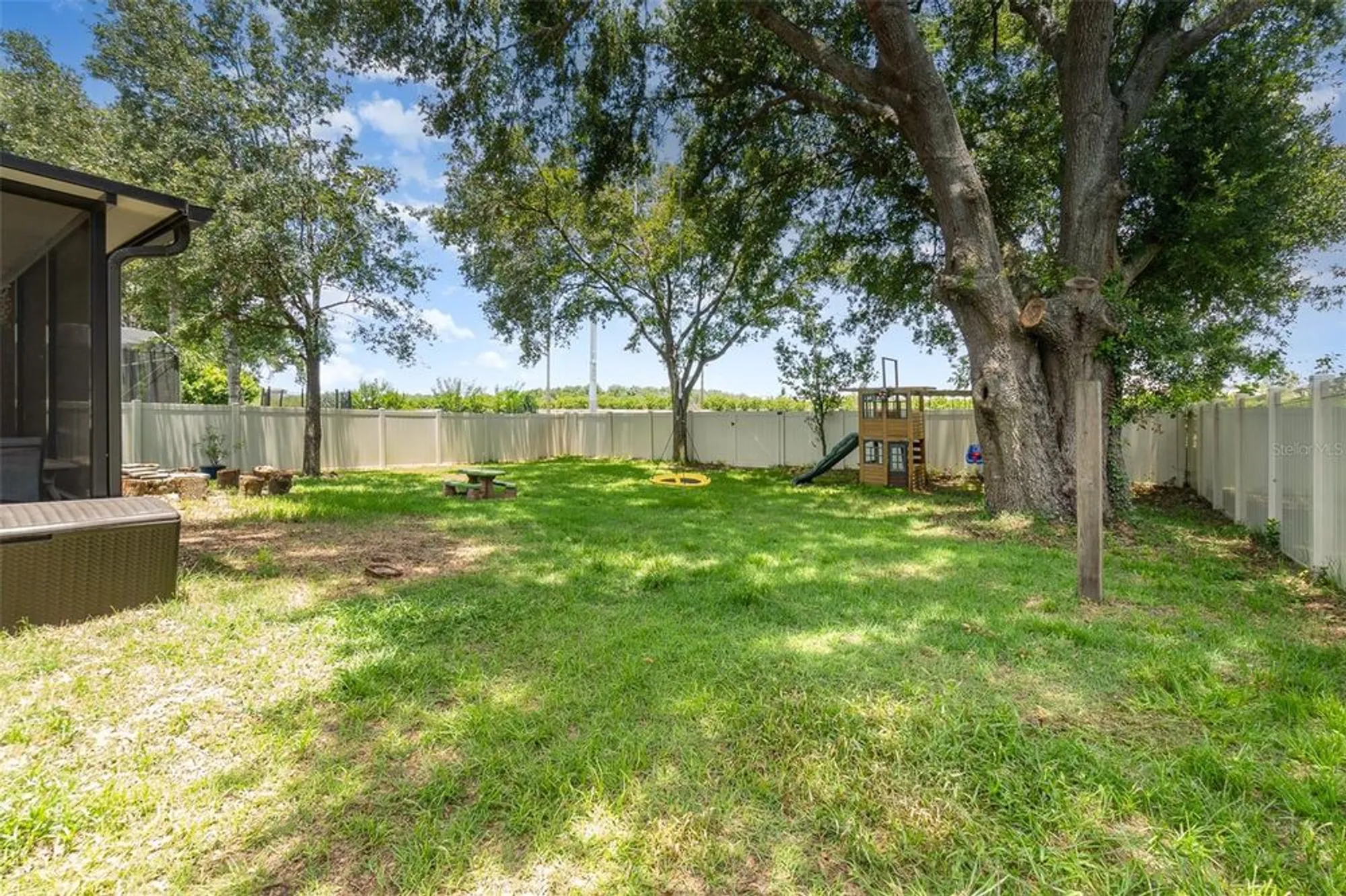 Property Slideshow image 31 of 35 | 30308 cheval st, Mount Dora, FL, 32757