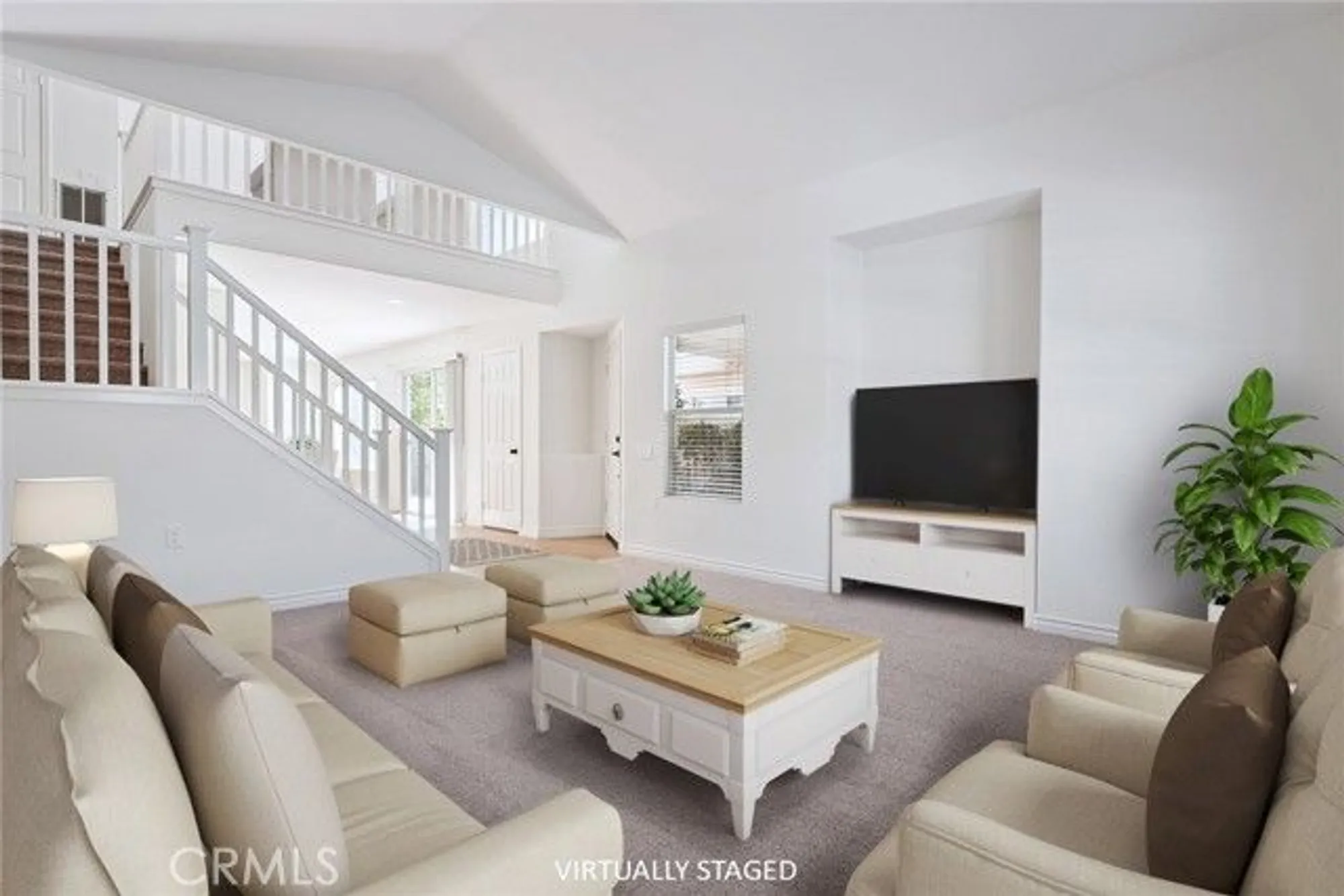 Property Slideshow image 3 of 52 | 2024 tulip ave, Simi Valley, CA, 93063