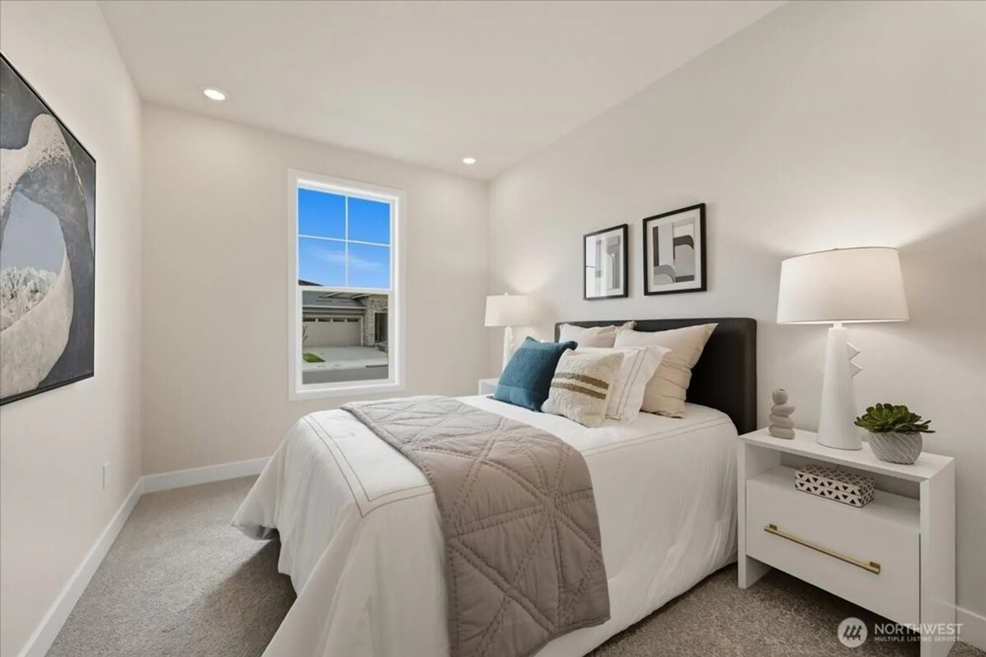 Property Slideshow image 12 of 20 | 14822 207th ave e unit e, Bonney Lake, WA, 98391