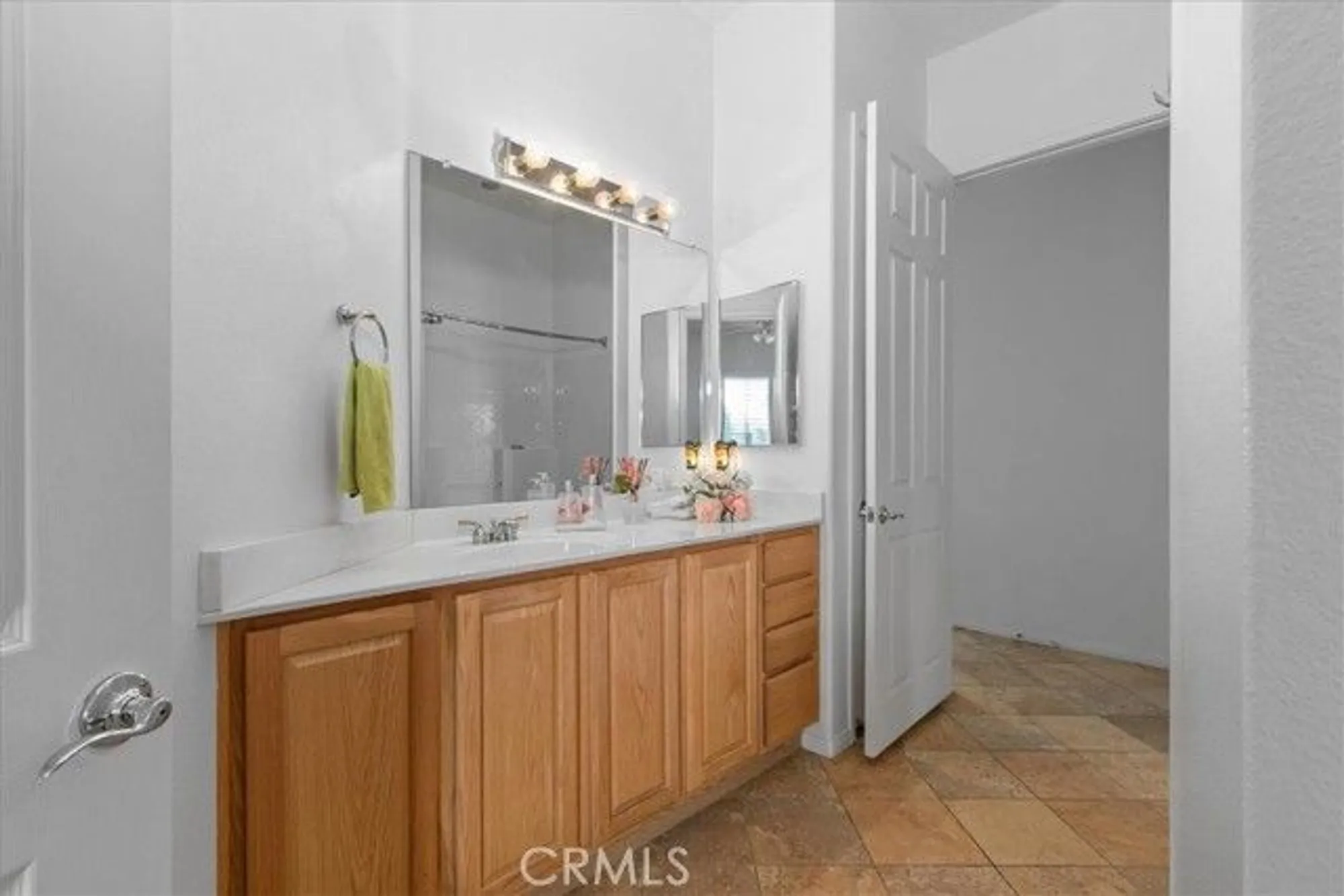Property Slideshow image 22 of 33 | 1664 landmark way, Beaumont, CA, 92223