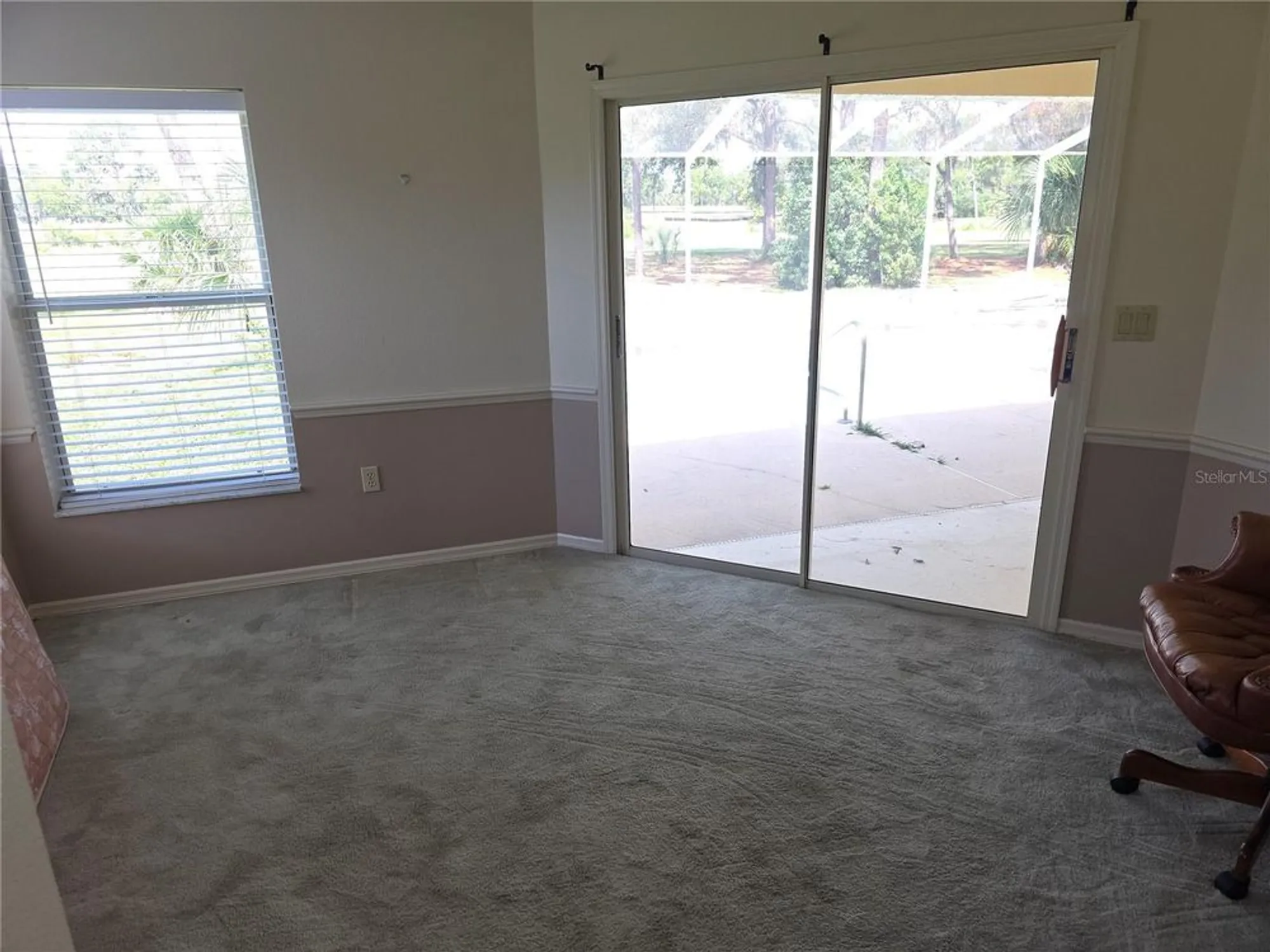 Property Slideshow image 12 of 37 | 9168 southern comfort ct, Weeki Wachee, FL, 34613