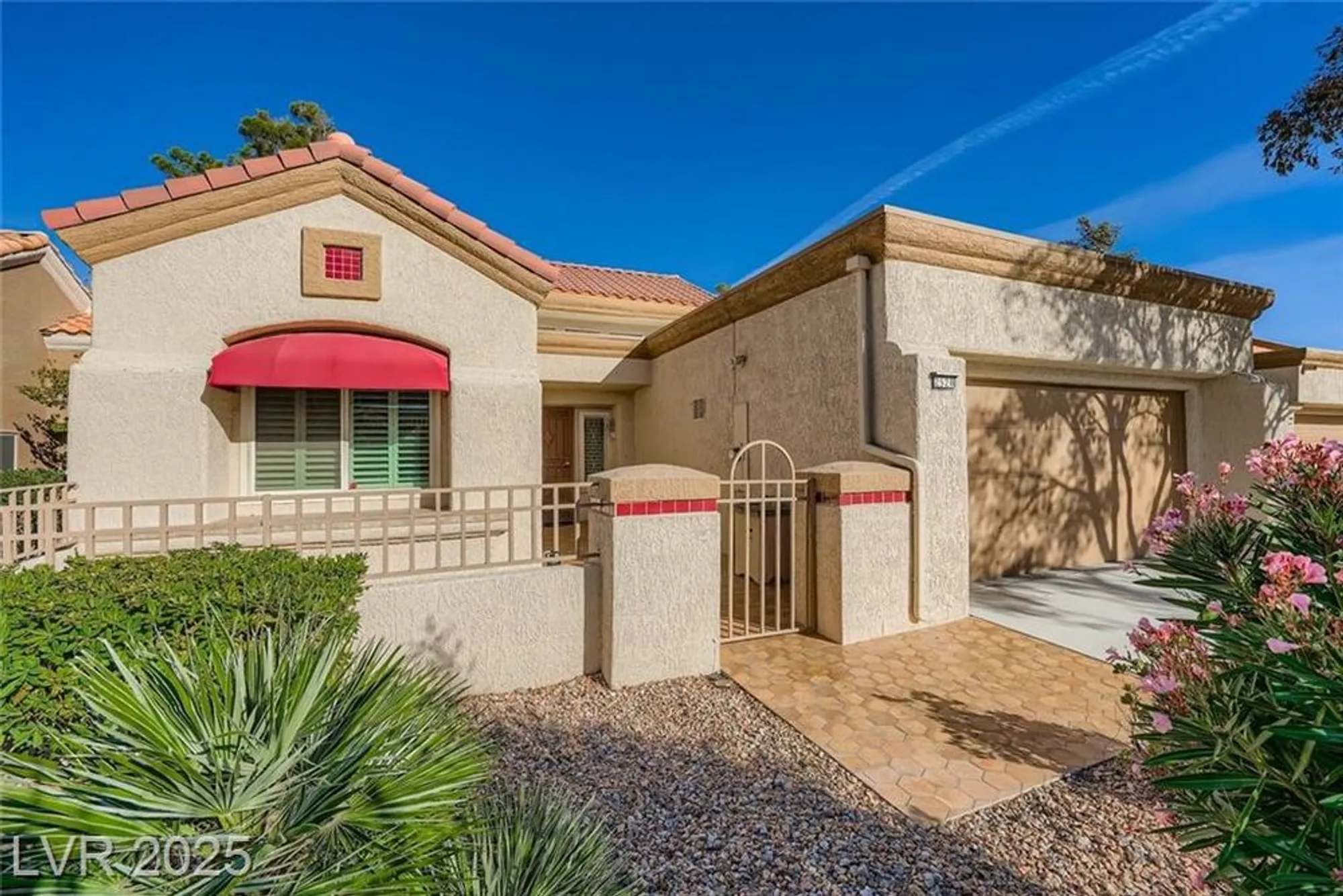 Property Slideshow image 1 of 26 | 2520 palmridge dr, Las Vegas, NV, 89134