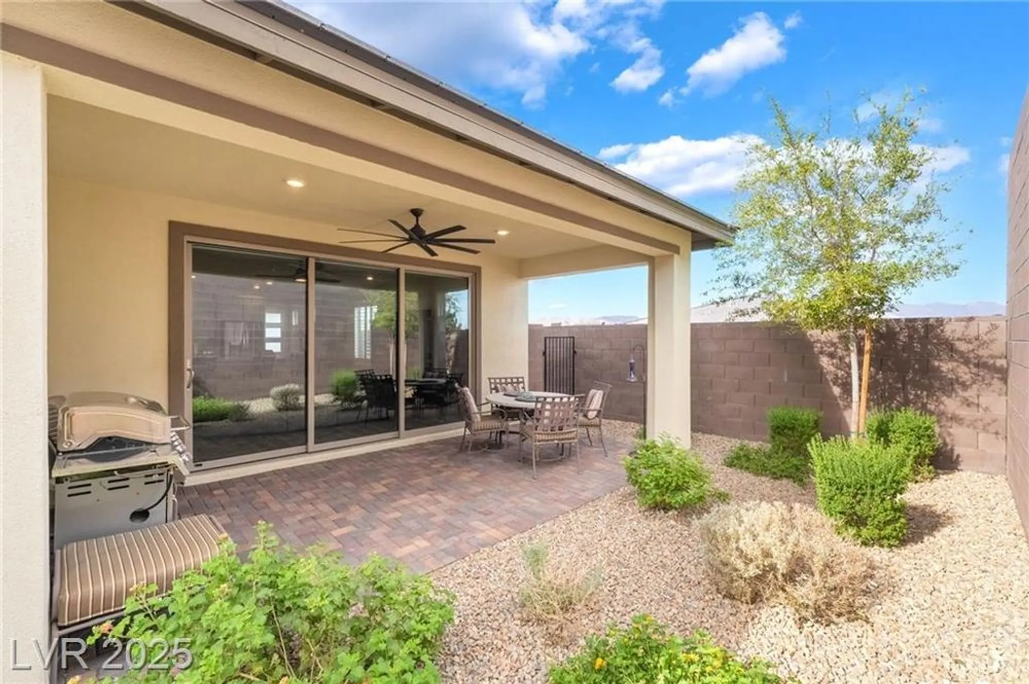 Property Slideshow image 33 of 43 | 9553 jadeite ln, Las Vegas, NV, 89143