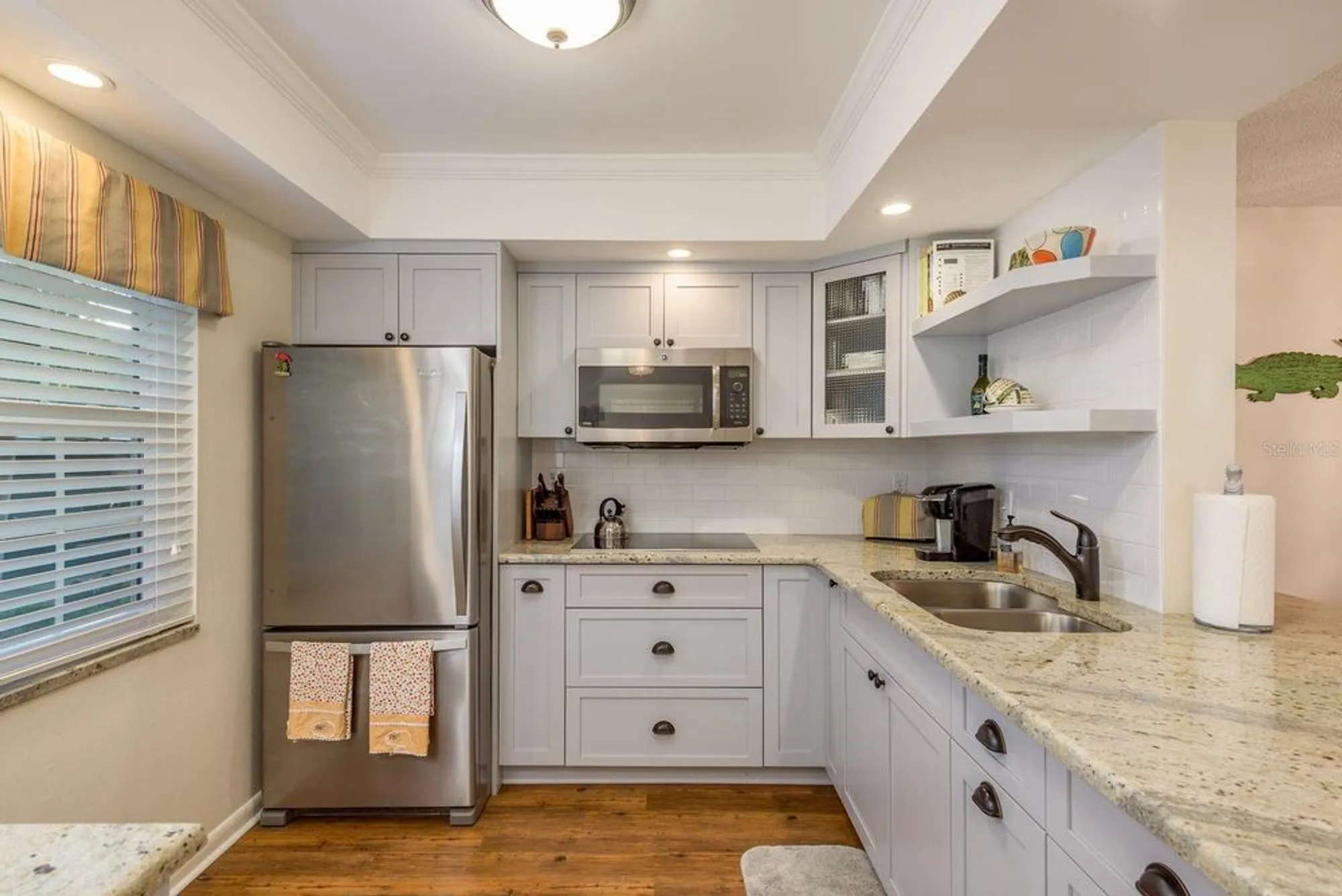 Property Slideshow image 4 of 27 | 952 virginia st 105, Dunedin, FL, 34698