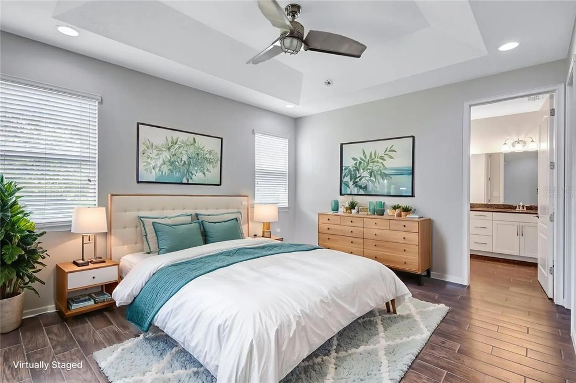 Property Slideshow image 19 of 55 | 5221 horizon cv, Bradenton, FL, 34211