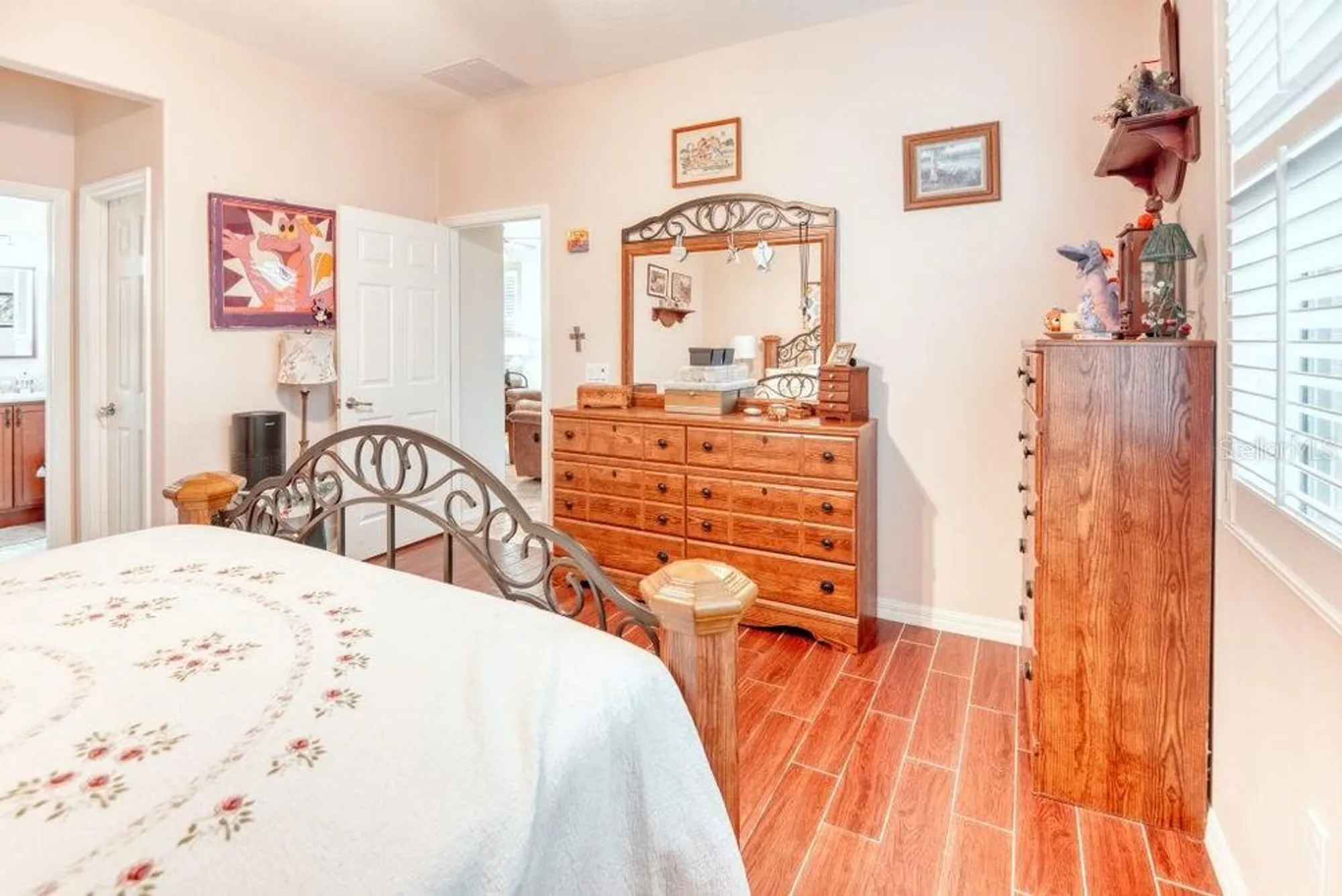 Property Slideshow image 19 of 61 | 640 grand canal dr, Kissimmee, FL, 34759