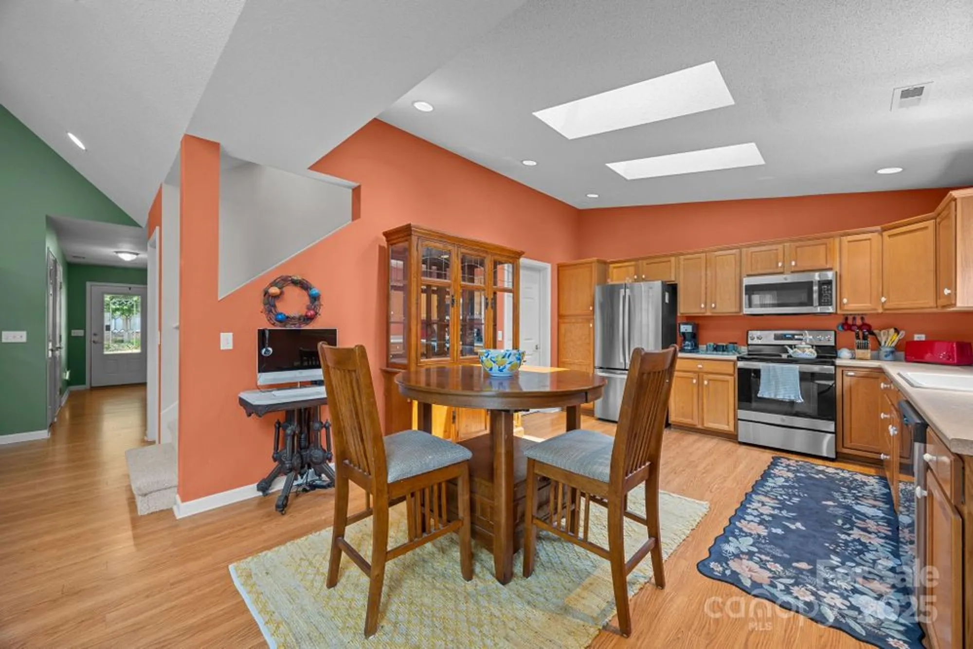 Property Slideshow image 9 of 30 | 8 beekeeper trl, Swannanoa, NC, 28778