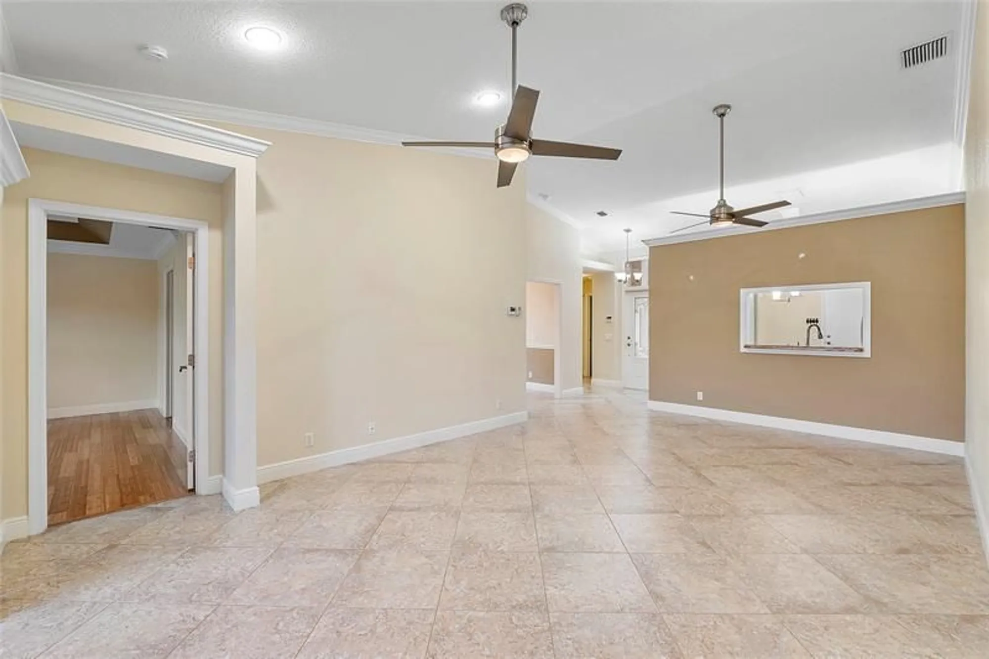 Property Slideshow image 14 of 43 | 120 sausalito dr, Boynton Beach, FL, 33436