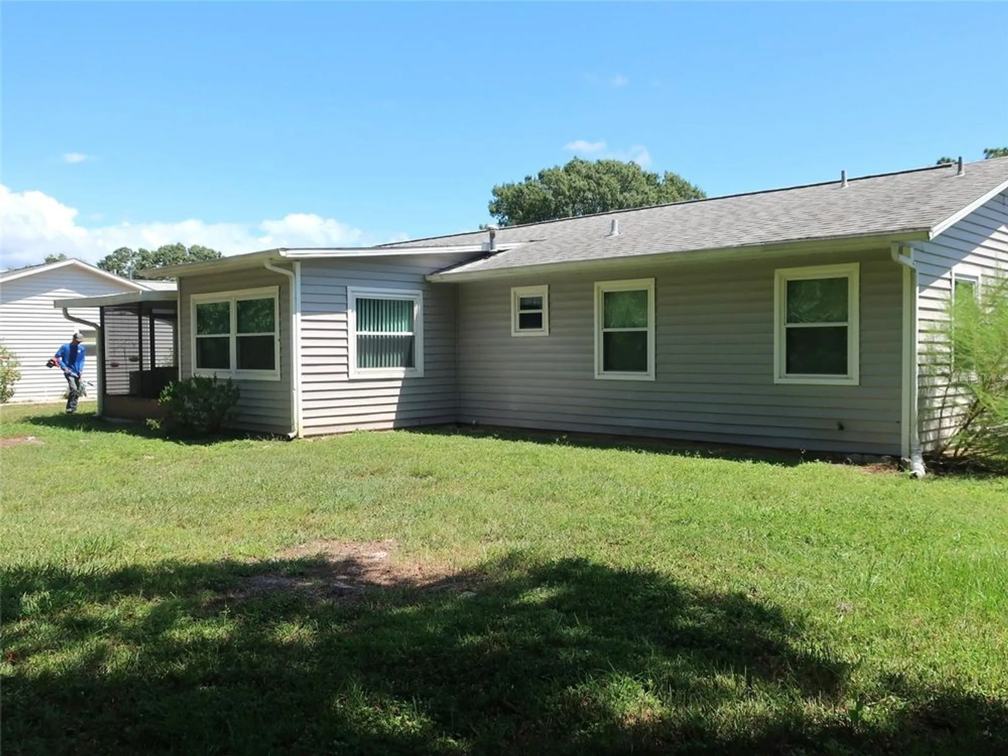 Property Slideshow image 37 of 49 | 15 aberdeen cir, Leesburg, FL, 34788