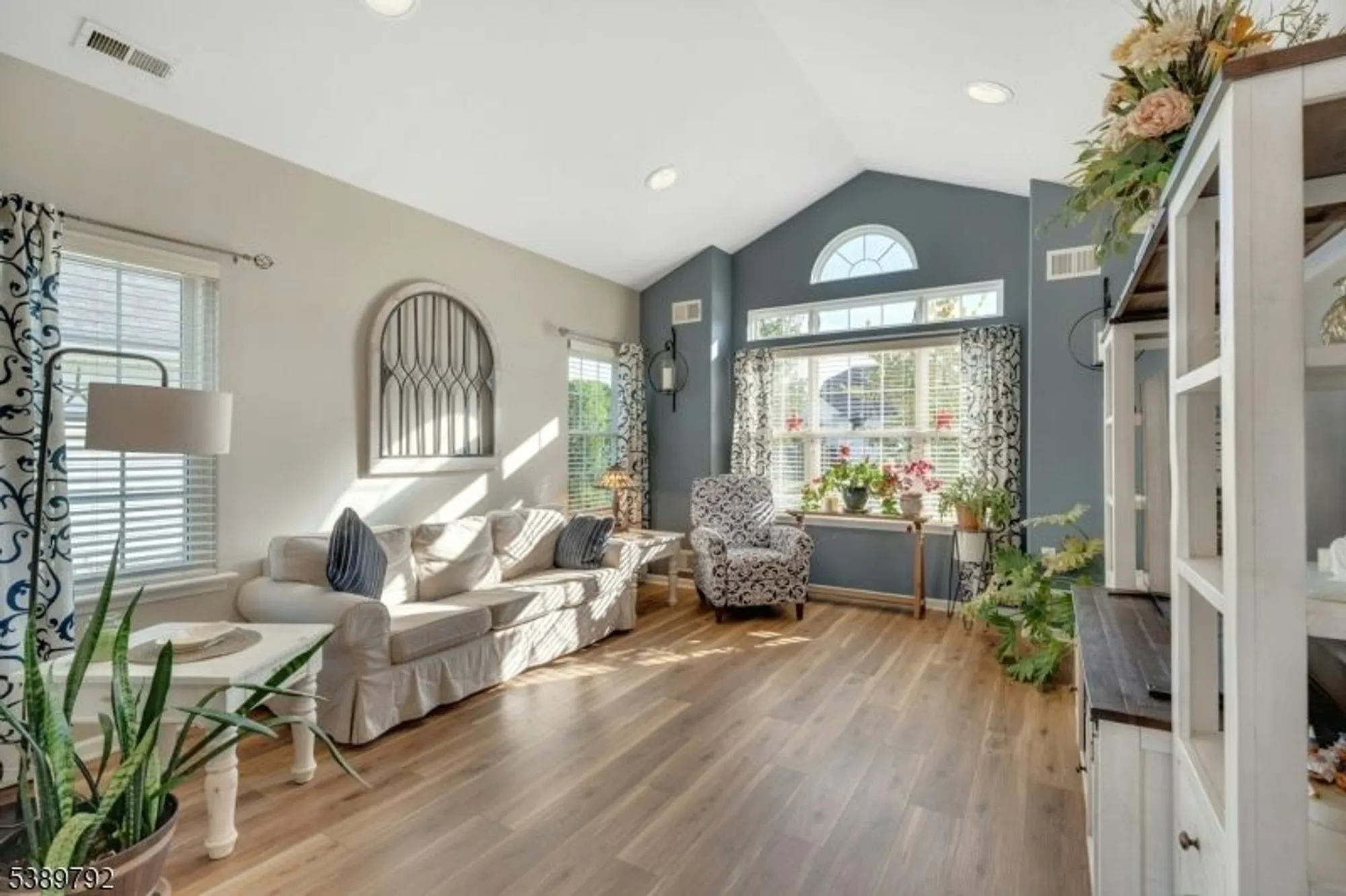 Property Slideshow image 9 of 50 | 5 la rochelle dr, Manchester Tw, NJ, 08759