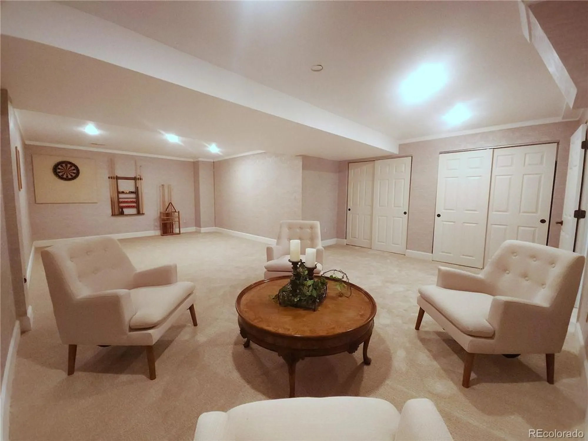 Property Slideshow image 20 of 31 | 4927 greenwich way, Highlands Ranch, CO, 80130