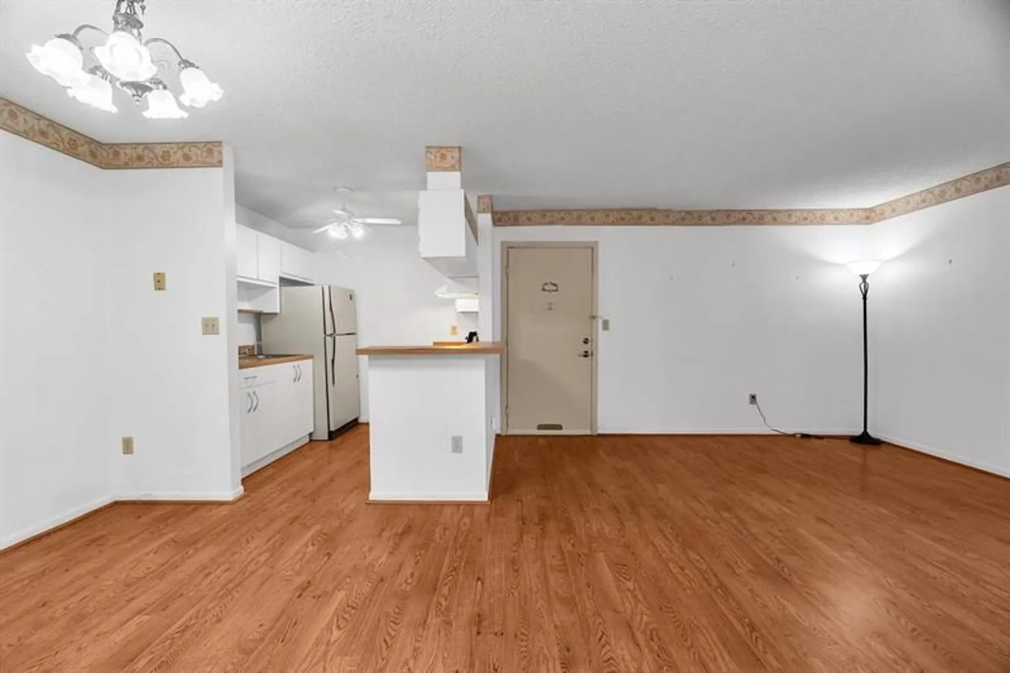 Property Slideshow image 11 of 34 | 7717 ashmont cr 109, Tamarac, FL, 33321