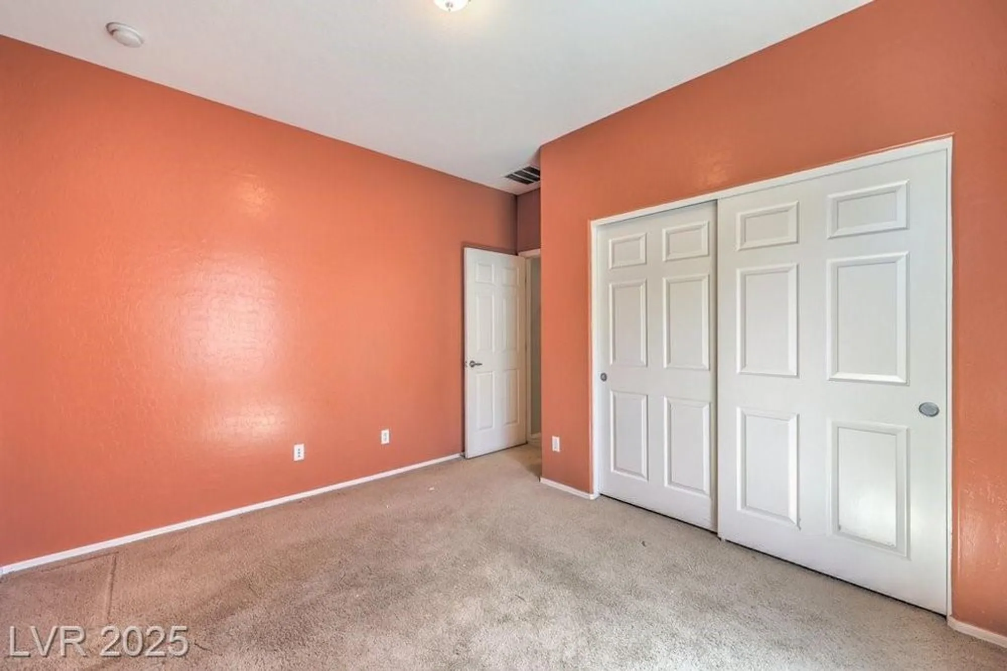 Property Slideshow image 26 of 36 | 5960 wheat penny ave, Las Vegas, NV, 89122