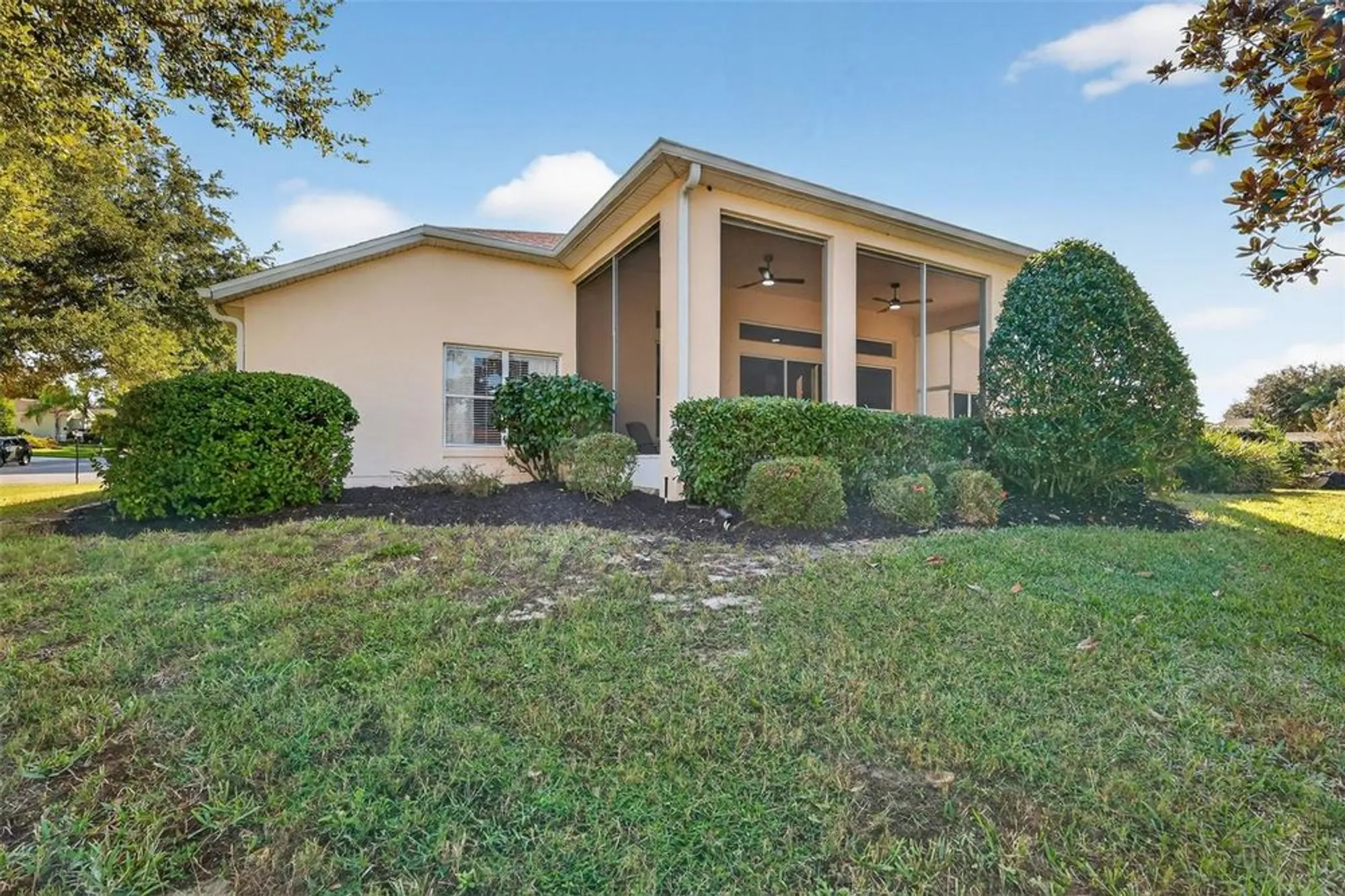 Property Slideshow image 7 of 90 | 24547 bocage way, Leesburg, FL, 34748