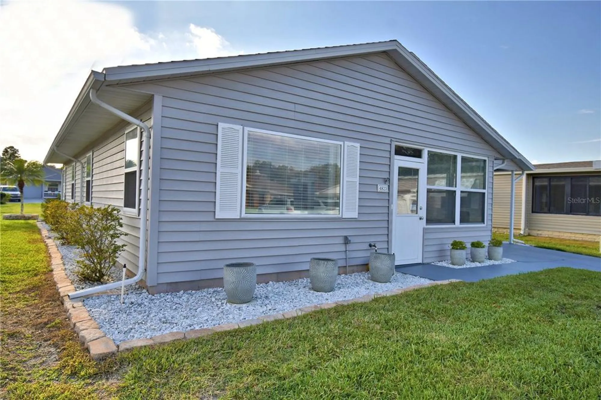 Property Slideshow image 4 of 60 | 4823 colonnades cir, Lakeland, FL, 33811