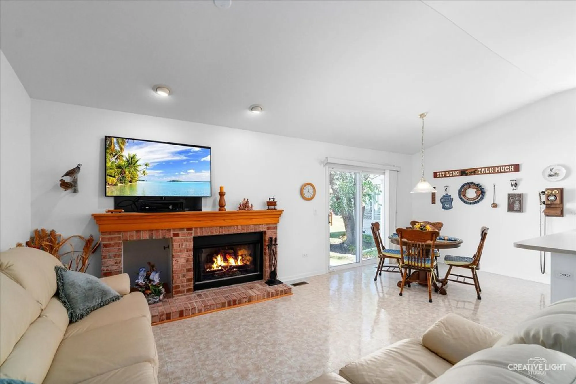 Property Slideshow image 12 of 54 | 13954 s tamarack dr, Plainfield, IL, 60544